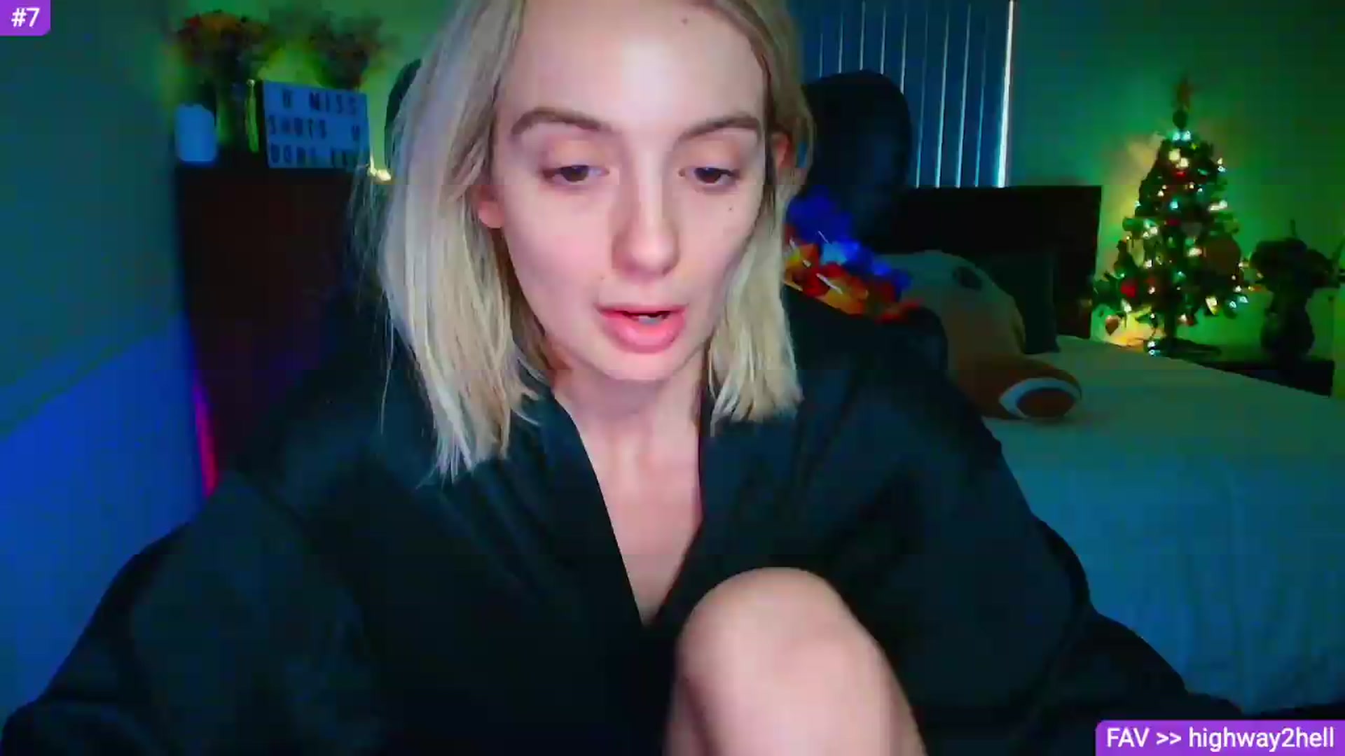 Gallery image thumbnail from Sammy_gray's myfreecams stream on, 06/27/2026, 21:05 image 4 of 20