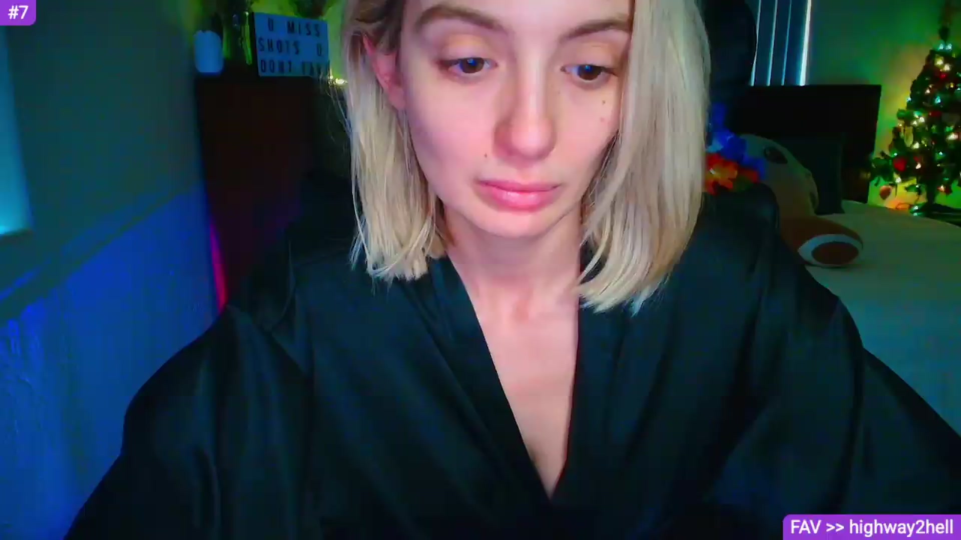 Gallery image thumbnail from Sammy_gray's myfreecams stream on, 06/27/2026, 21:05 image 13 of 20
