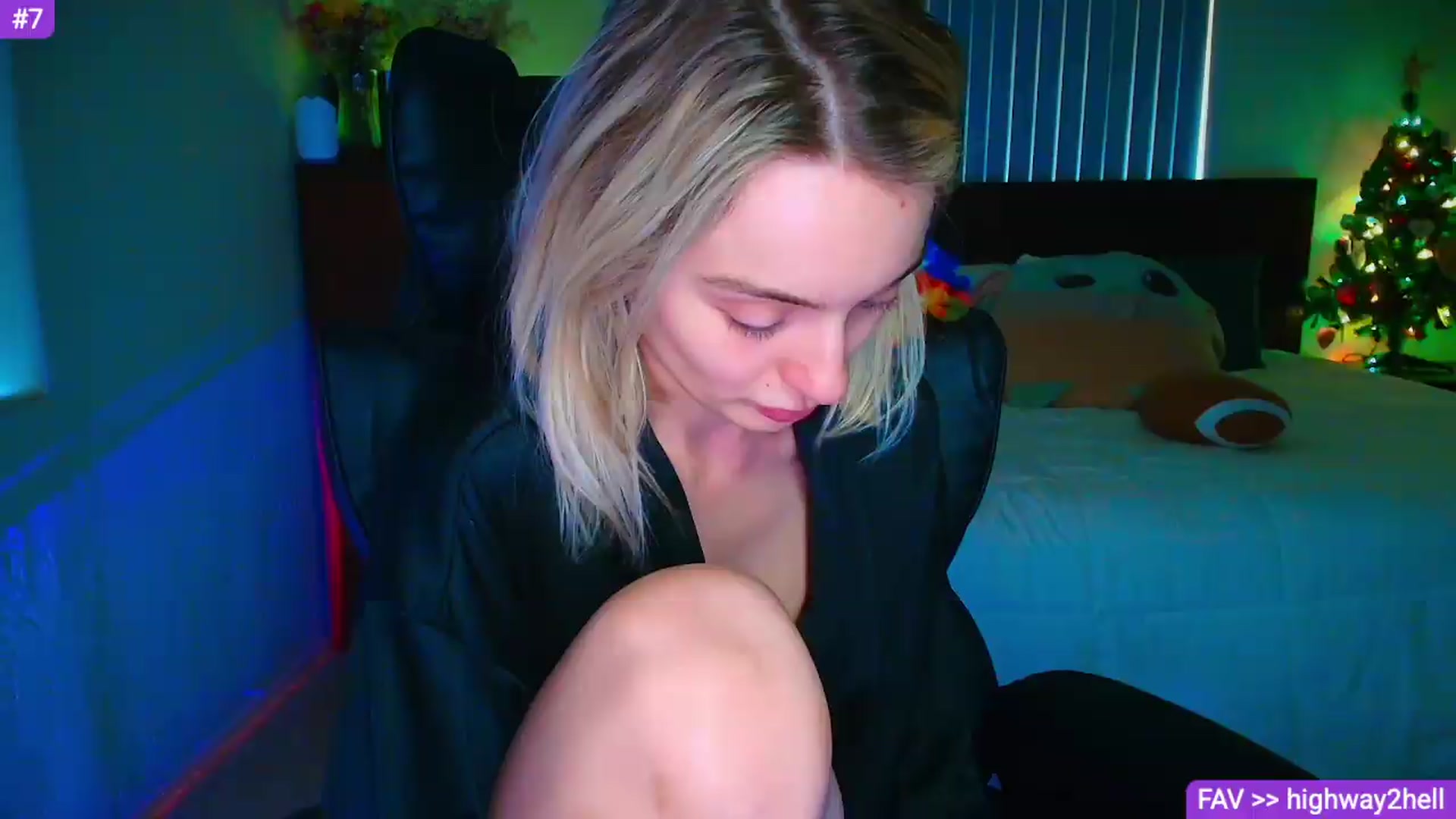 Gallery image thumbnail from Sammy_gray's myfreecams stream on, 06/27/2026, 21:05 image 20 of 20