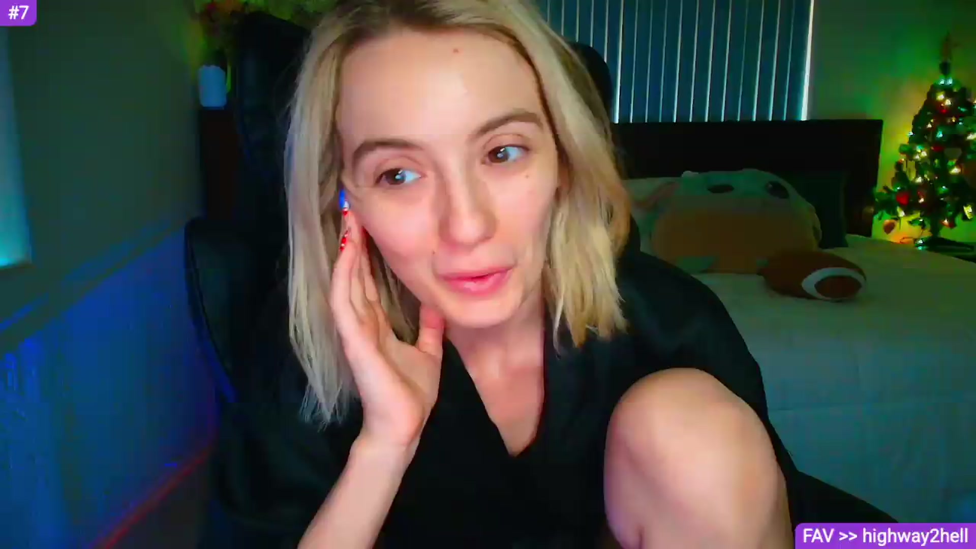 Gallery image thumbnail from Sammy_gray's myfreecams stream on, 06/27/2026, 21:05 image 18 of 20