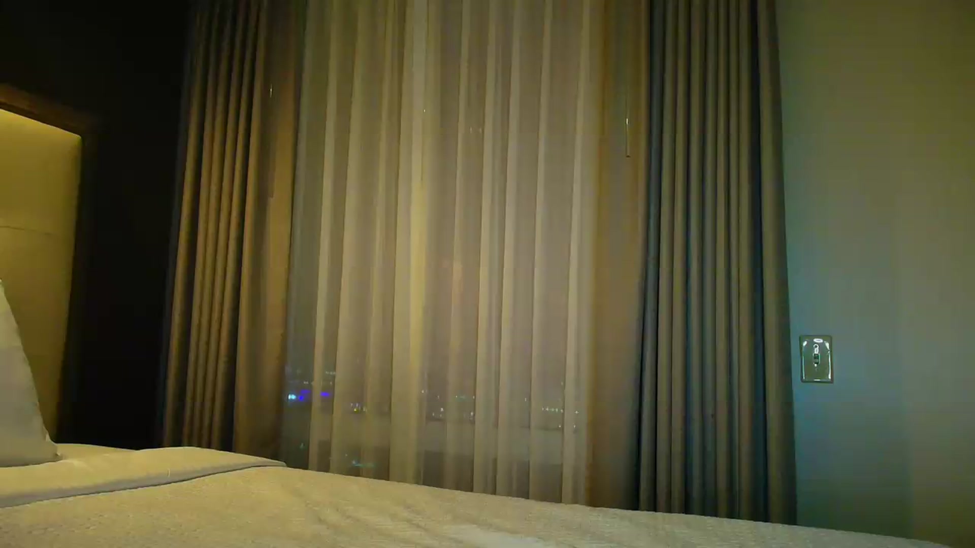 Gallery image thumbnail from Sammy_gray's myfreecams stream on, 07/11/2026, 06:54 image 14 of 20