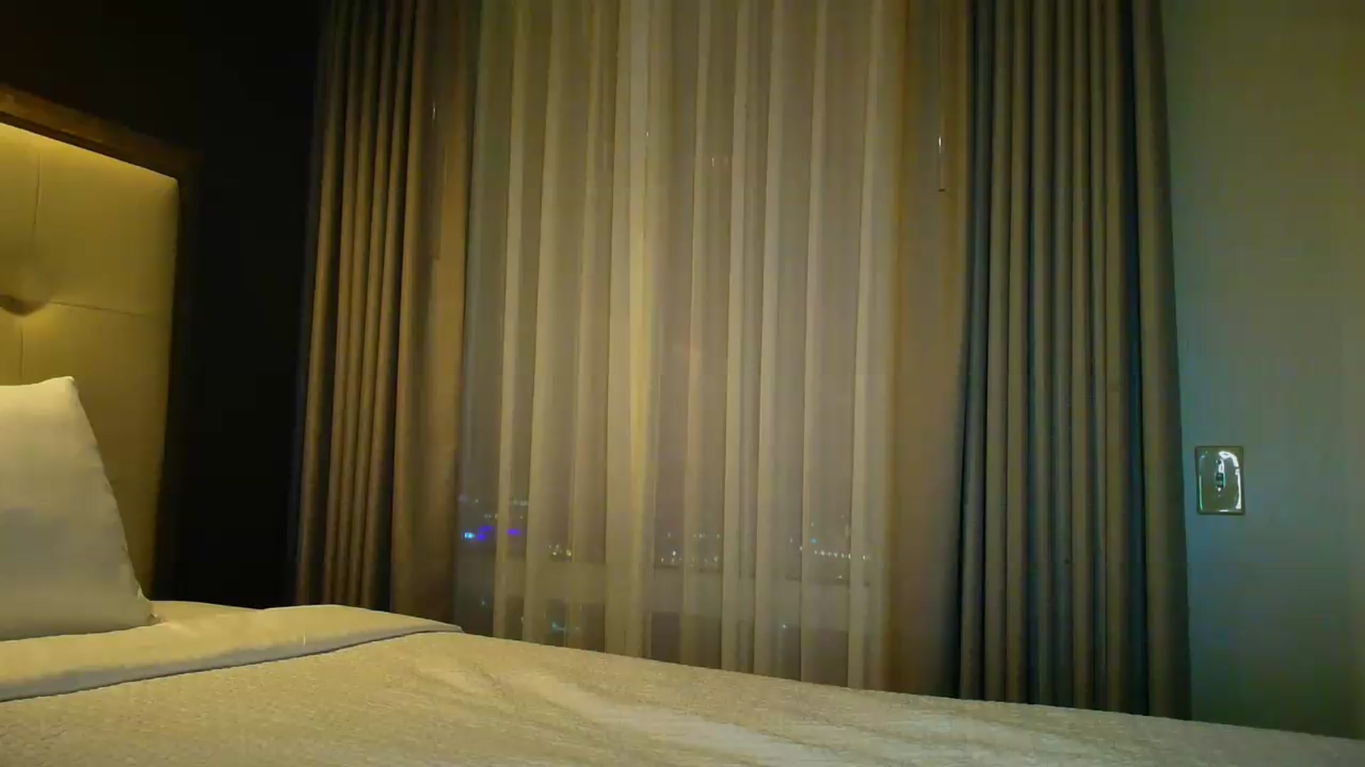 Gallery image thumbnail from Sammy_gray's myfreecams stream on, 07/11/2026, 06:54 image 11 of 20