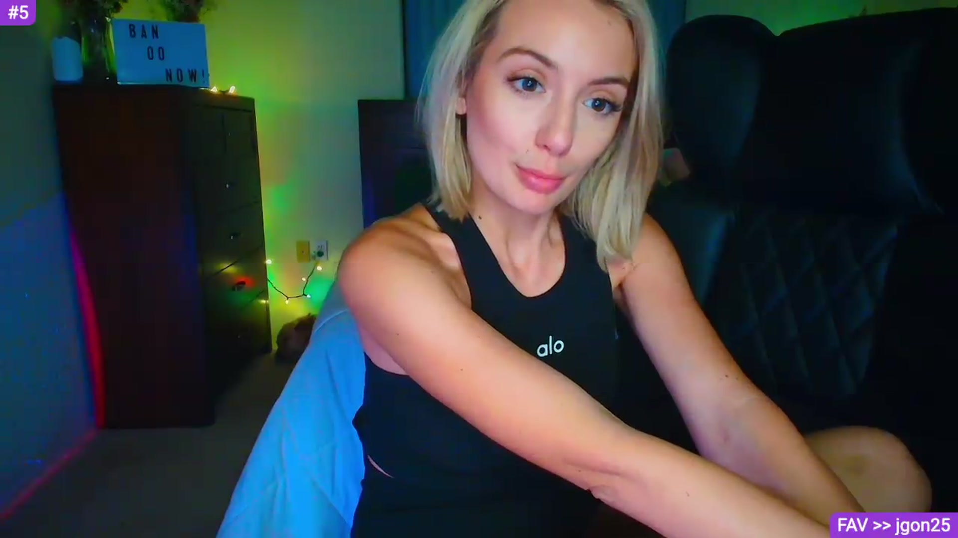 Gallery image thumbnail from Sammy_gray's myfreecams stream on, 07/13/2026, 07:14 image 11 of 20