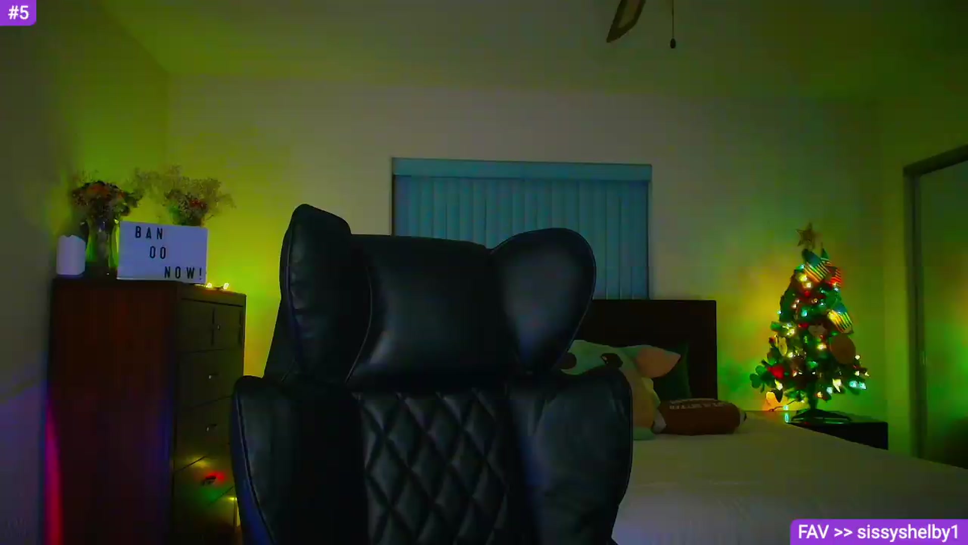 Gallery image thumbnail from Sammy_gray's myfreecams stream on, 07/14/2026, 06:48 image 4 of 20