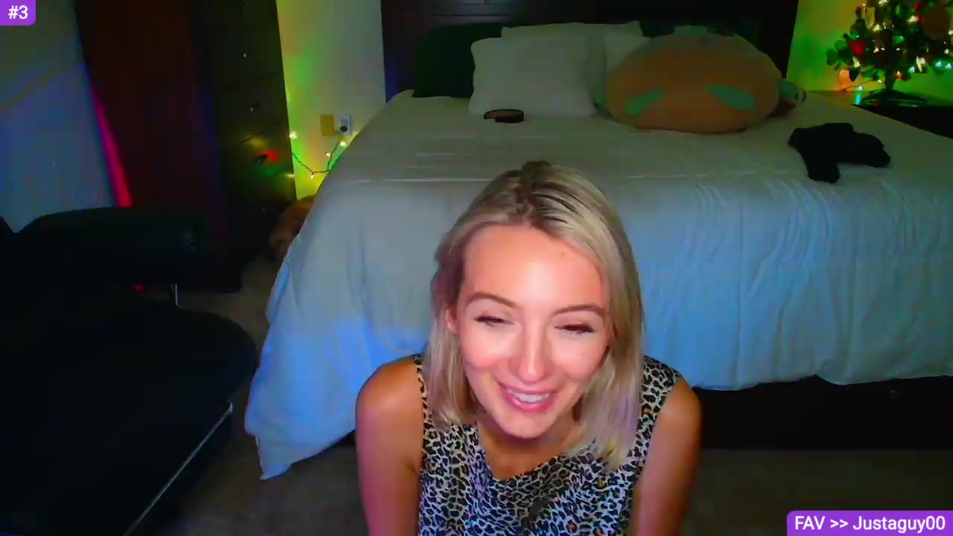 Gallery image thumbnail from Sammy_gray's myfreecams stream on, 07/15/2026, 09:38 image 11 of 20