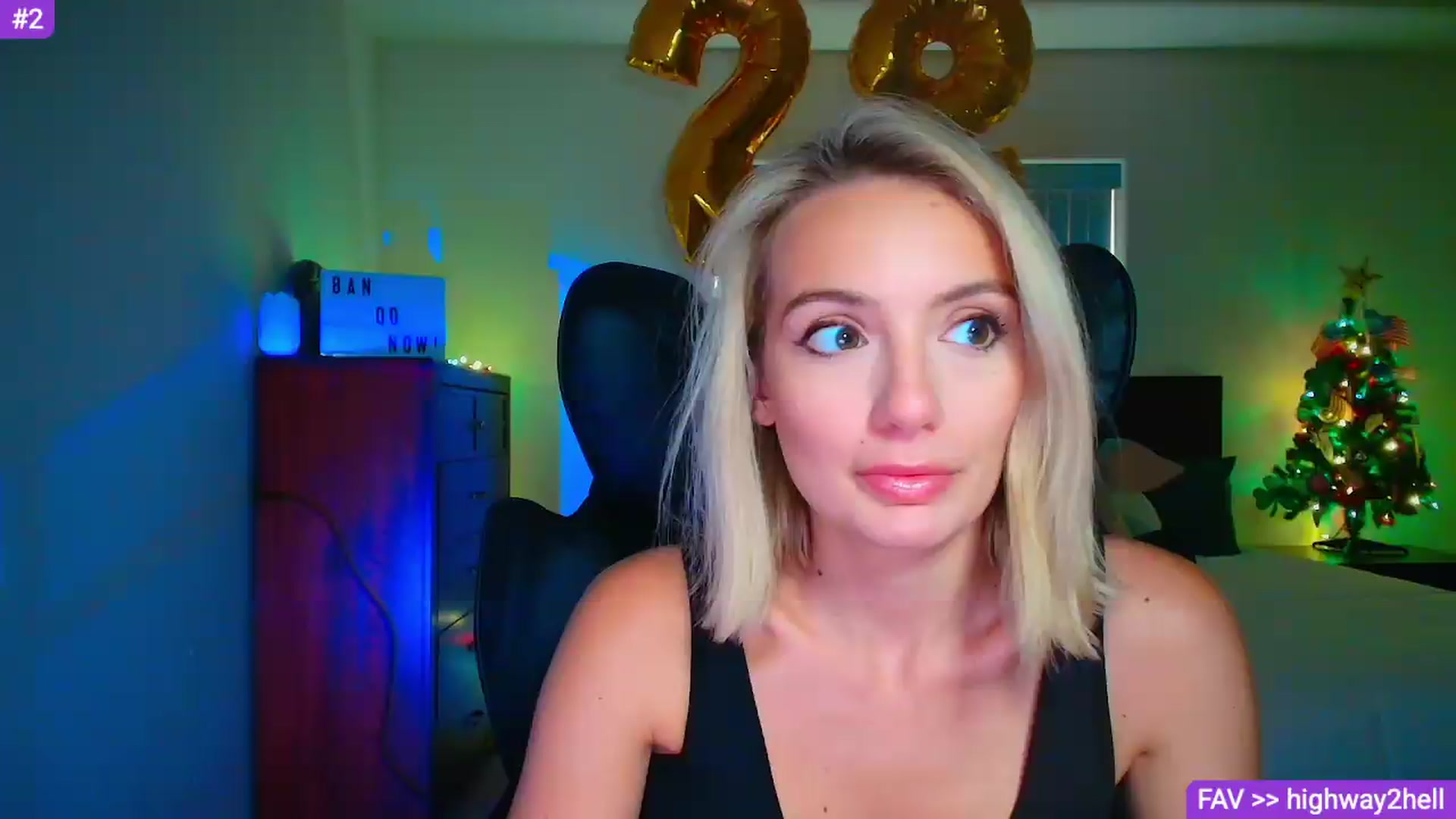 Gallery image thumbnail from Sammy_gray's myfreecams stream on, 07/31/2026, 24:05 image 17 of 20