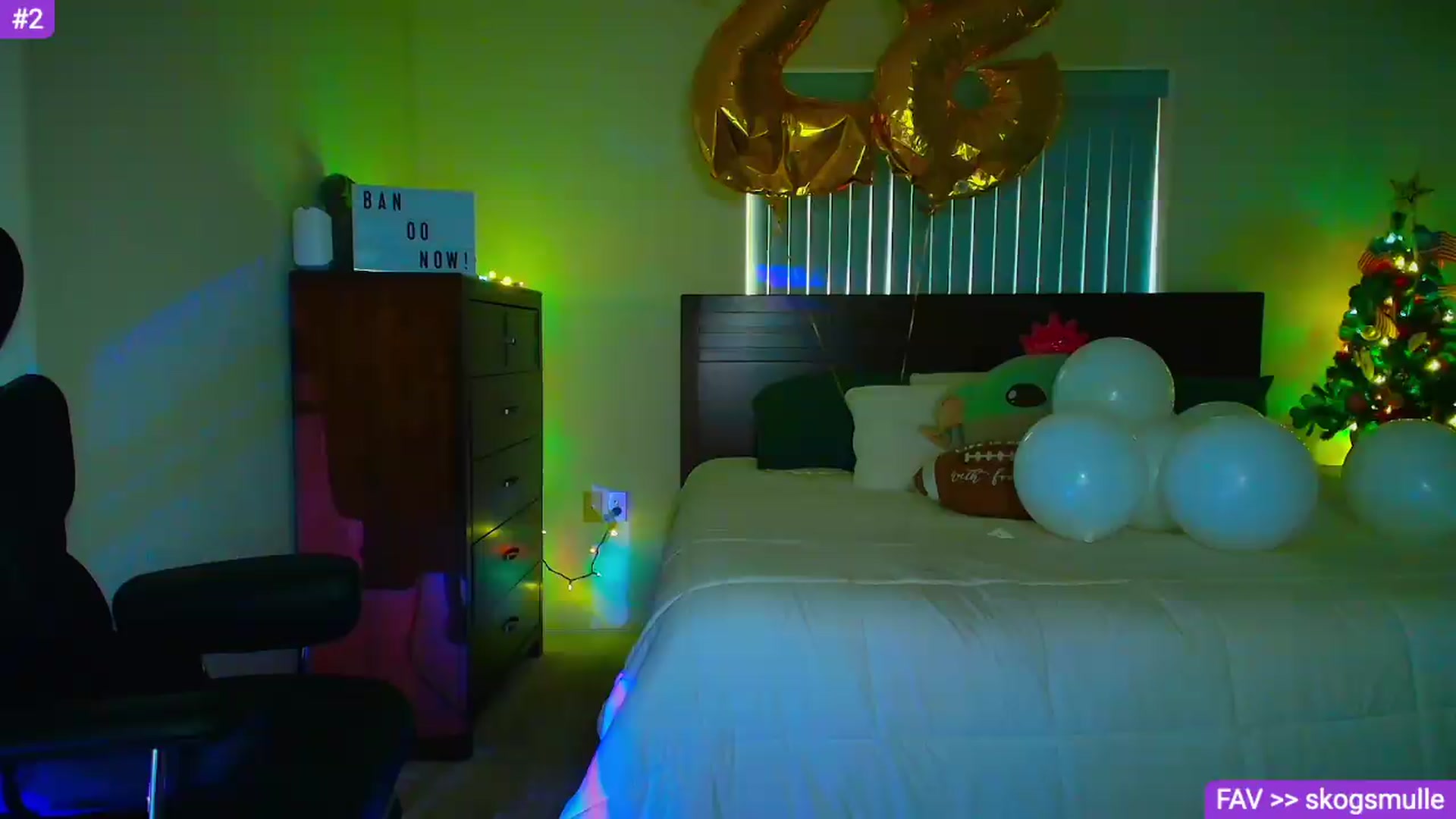 Gallery image thumbnail from Sammy_gray's myfreecams stream on, 08/01/2026, 02:06 image 10 of 20