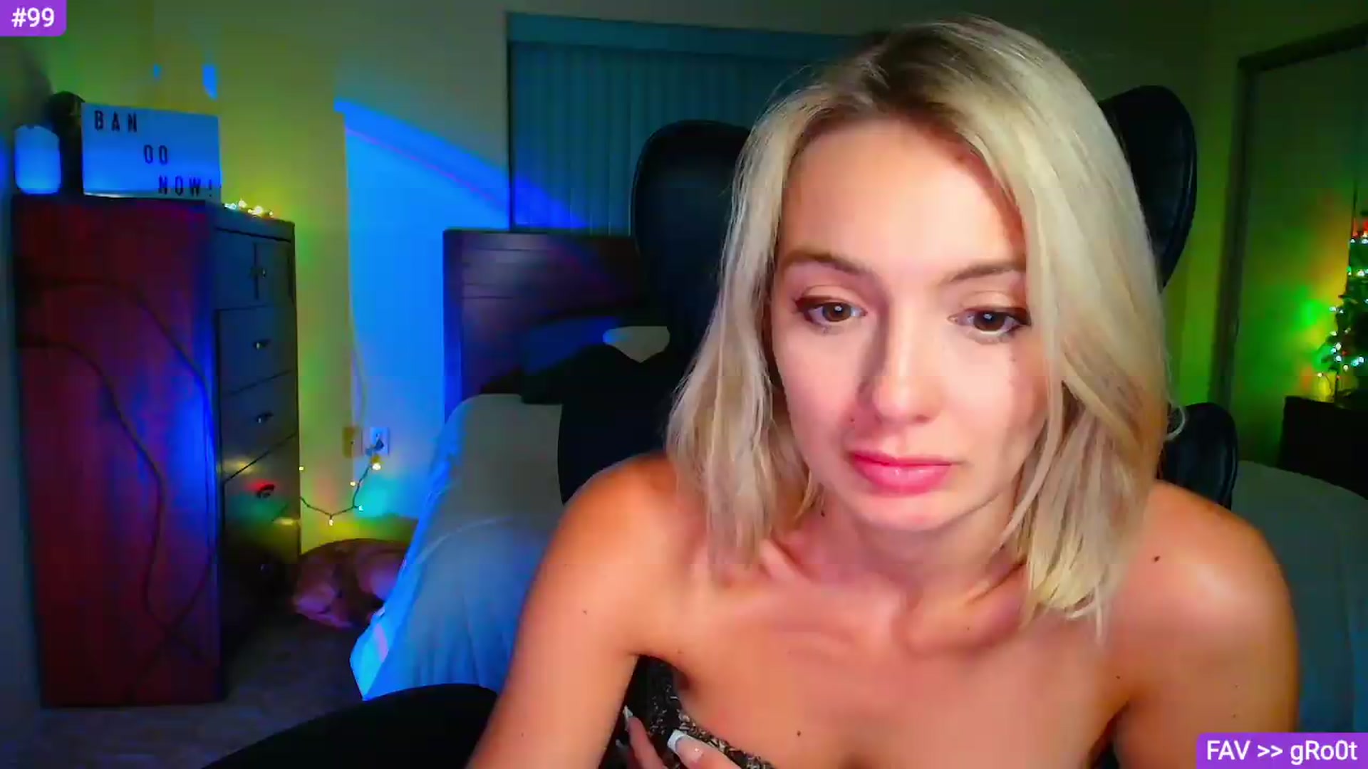 Gallery image thumbnail from Sammy_gray's myfreecams stream on, 08/03/2026, 07:57 image 2 of 20