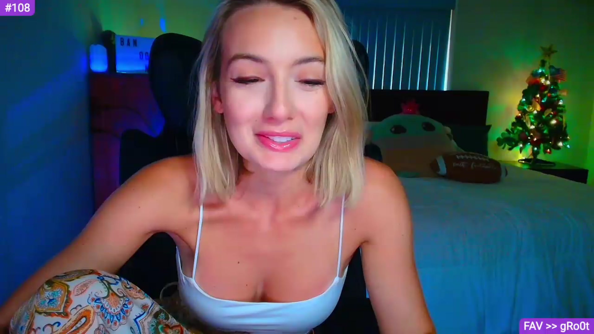 Gallery image thumbnail from Sammy_gray's myfreecams stream on, 08/04/2026, 02:27 image 9 of 20