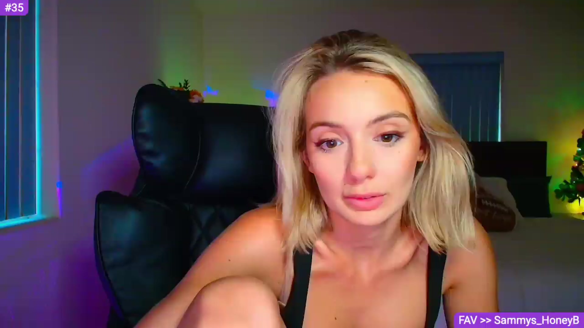 Gallery image thumbnail from Sammy_gray's myfreecams stream on, 08/06/2026, 03:28 image 9 of 20