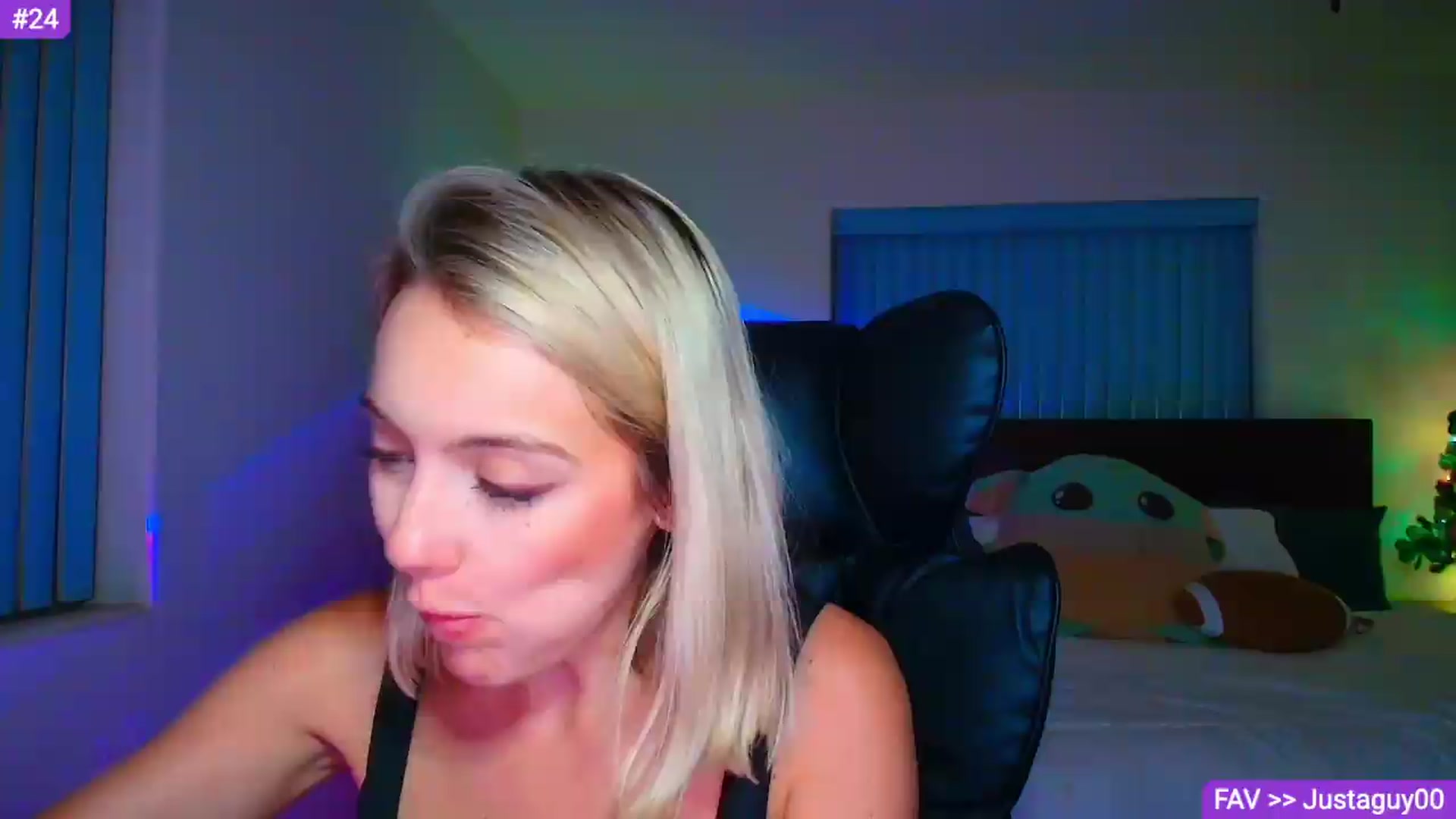 Gallery image thumbnail from Sammy_gray's myfreecams stream on, 08/06/2026, 07:51 image 3 of 20