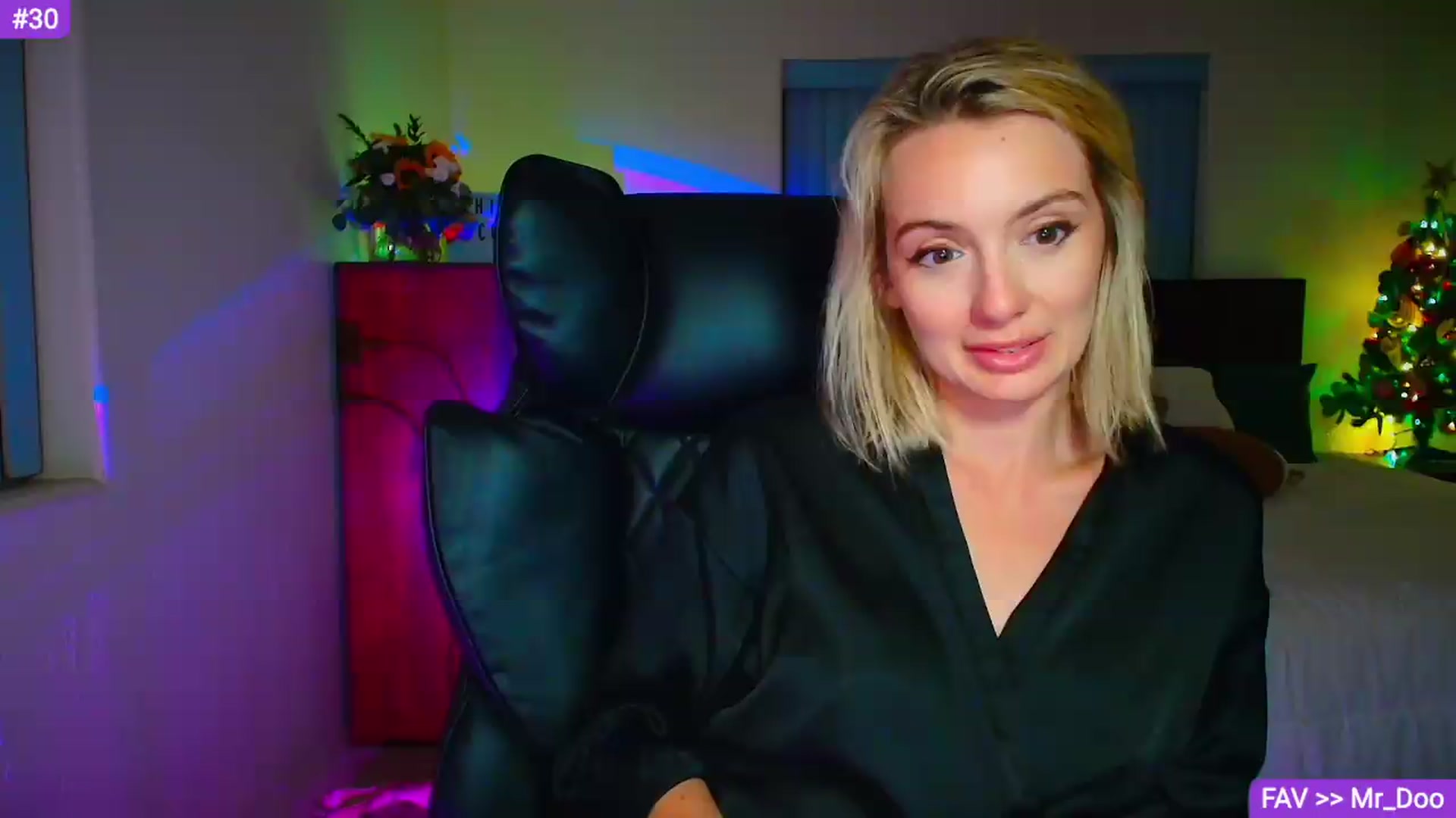 Gallery image thumbnail from Sammy_gray's myfreecams stream on, 08/07/2026, 05:51 image 13 of 20