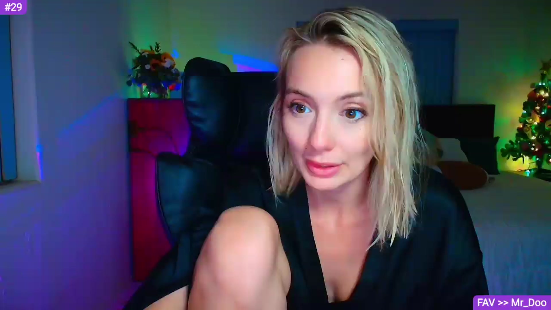 Gallery image thumbnail from Sammy_gray's myfreecams stream on, 08/07/2026, 05:51 image 10 of 20