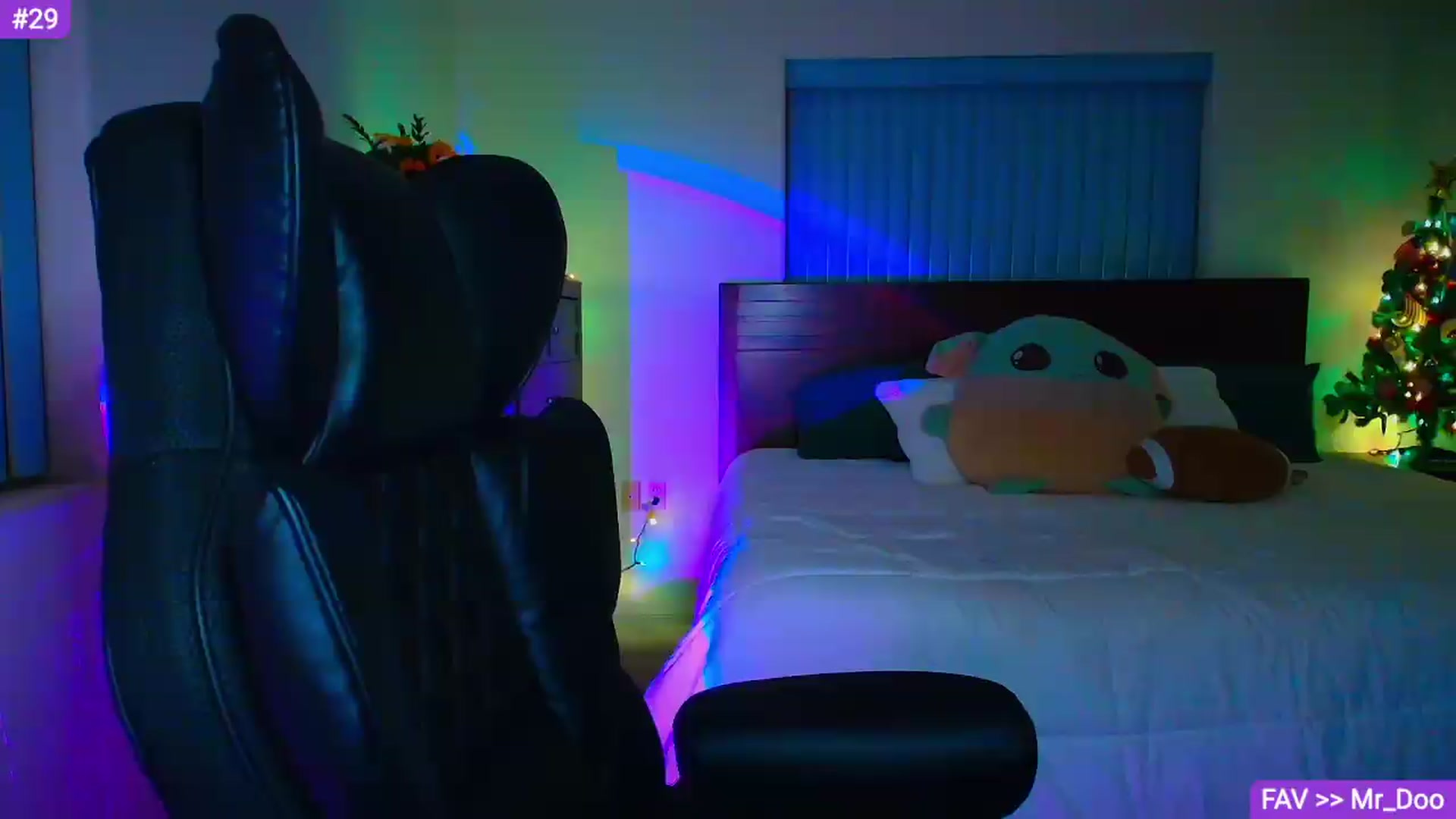 Gallery image thumbnail from Sammy_gray's myfreecams stream on, 08/07/2026, 05:51 image 9 of 20