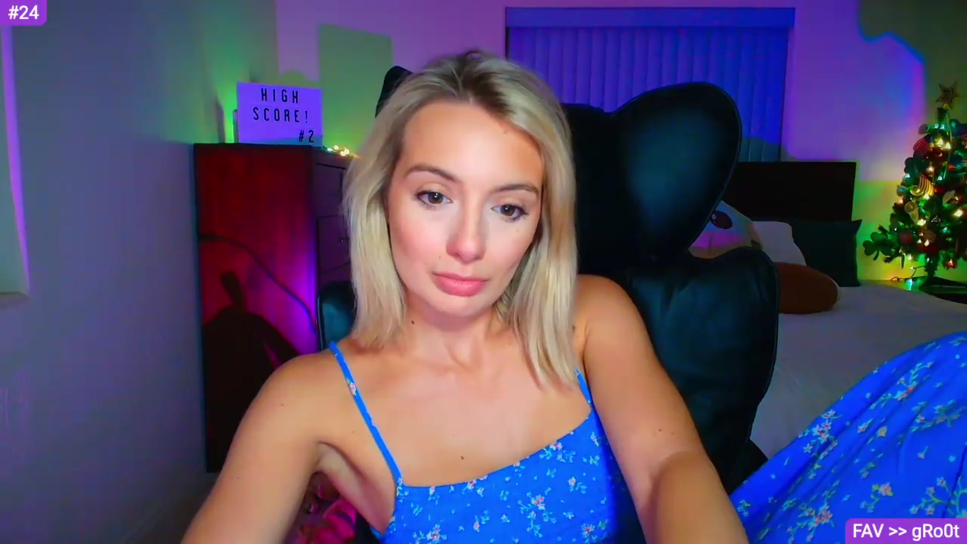 Gallery image thumbnail from Sammy_gray's myfreecams stream on, 08/11/2026, 03:36 image 10 of 20
