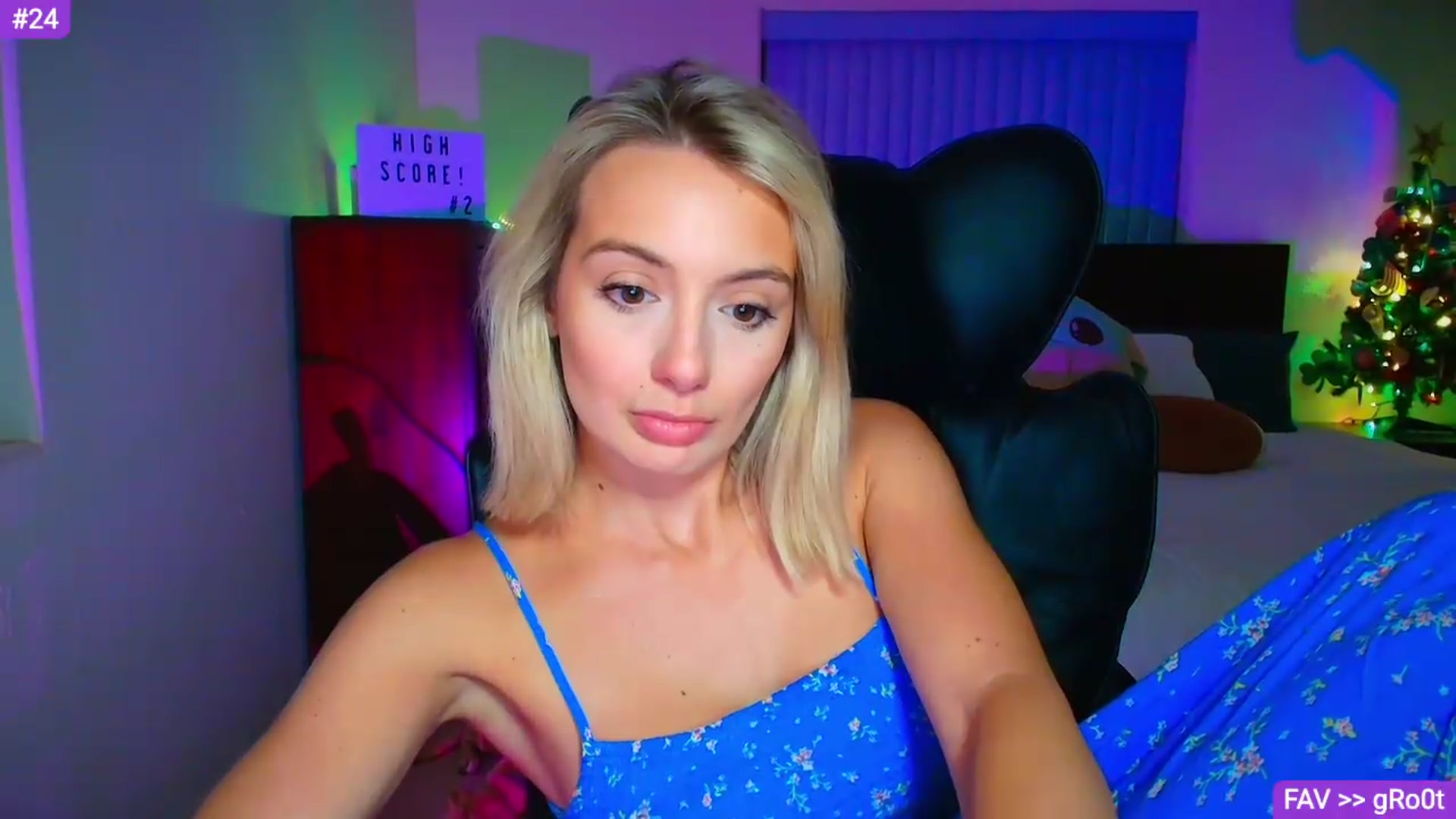 Gallery image thumbnail from Sammy_gray's myfreecams stream on, 08/11/2026, 03:36 image 9 of 20