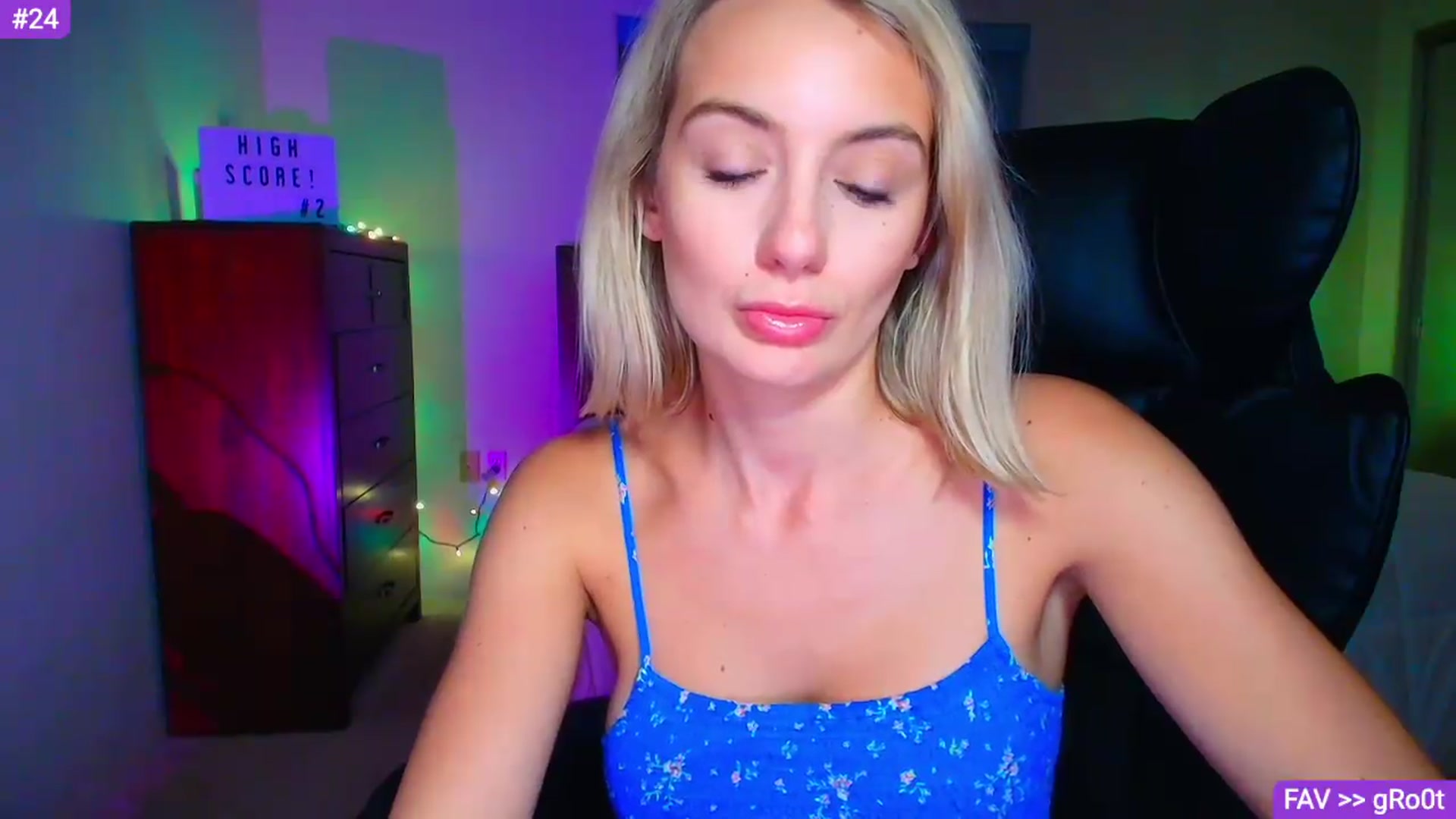 Gallery image thumbnail from Sammy_gray's myfreecams stream on, 08/11/2026, 06:54 image 7 of 20