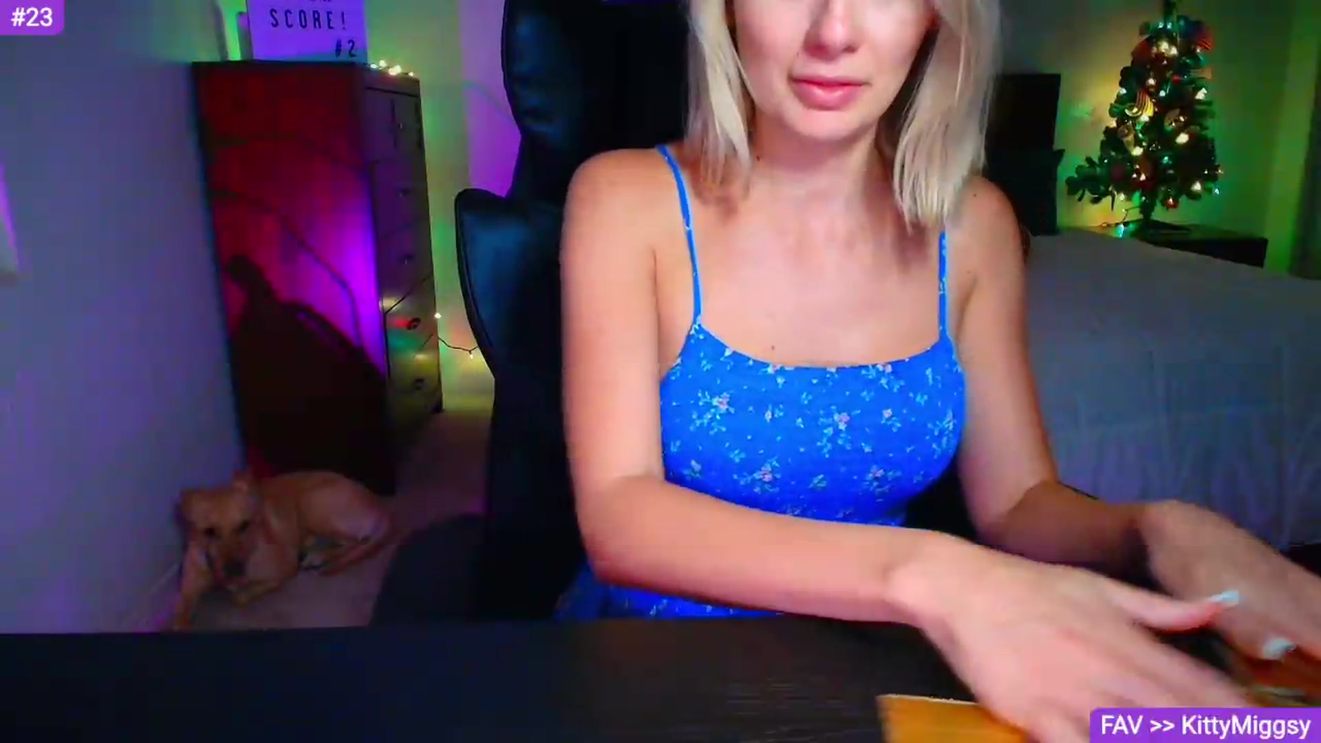 Gallery image thumbnail from Sammy_gray's myfreecams stream on, 08/11/2026, 09:14 image 8 of 20