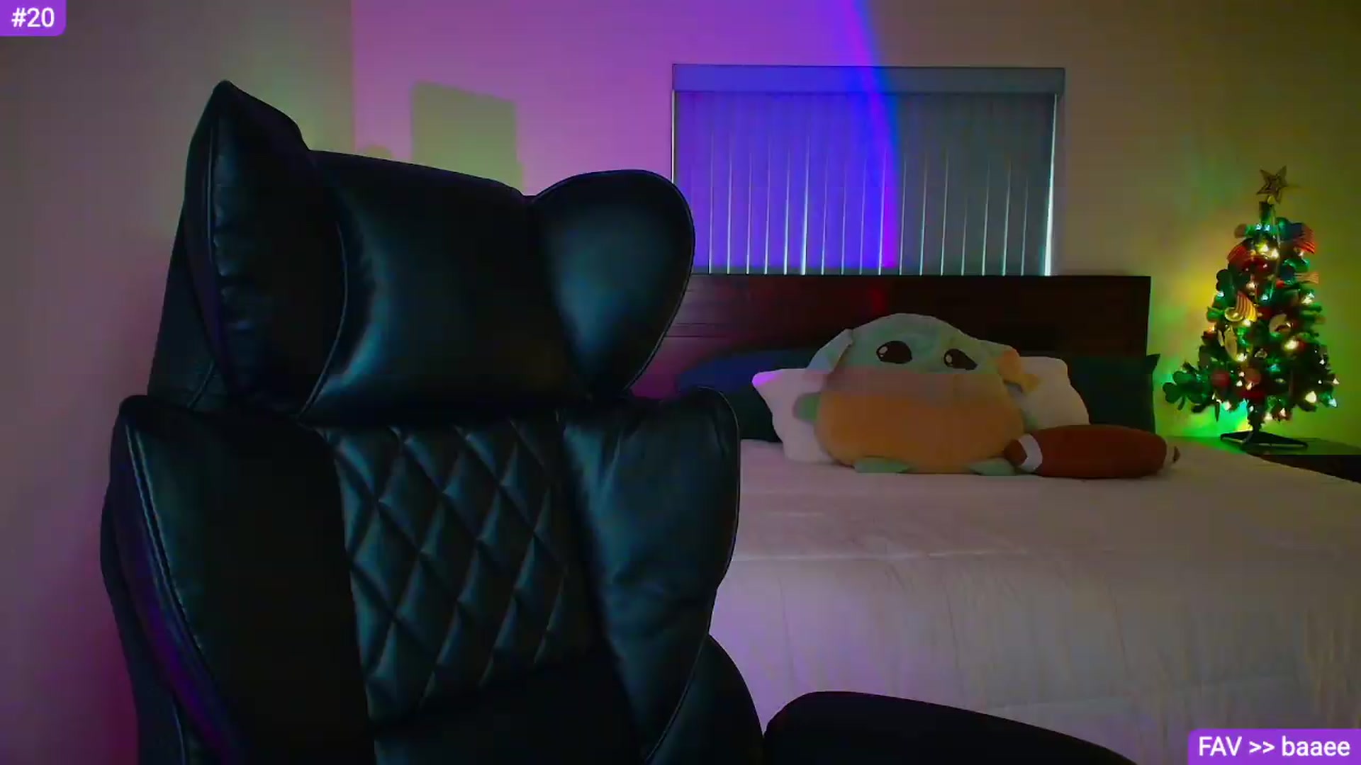 Gallery image thumbnail from Sammy_gray's myfreecams stream on, 08/15/2026, 01:09 image 12 of 20