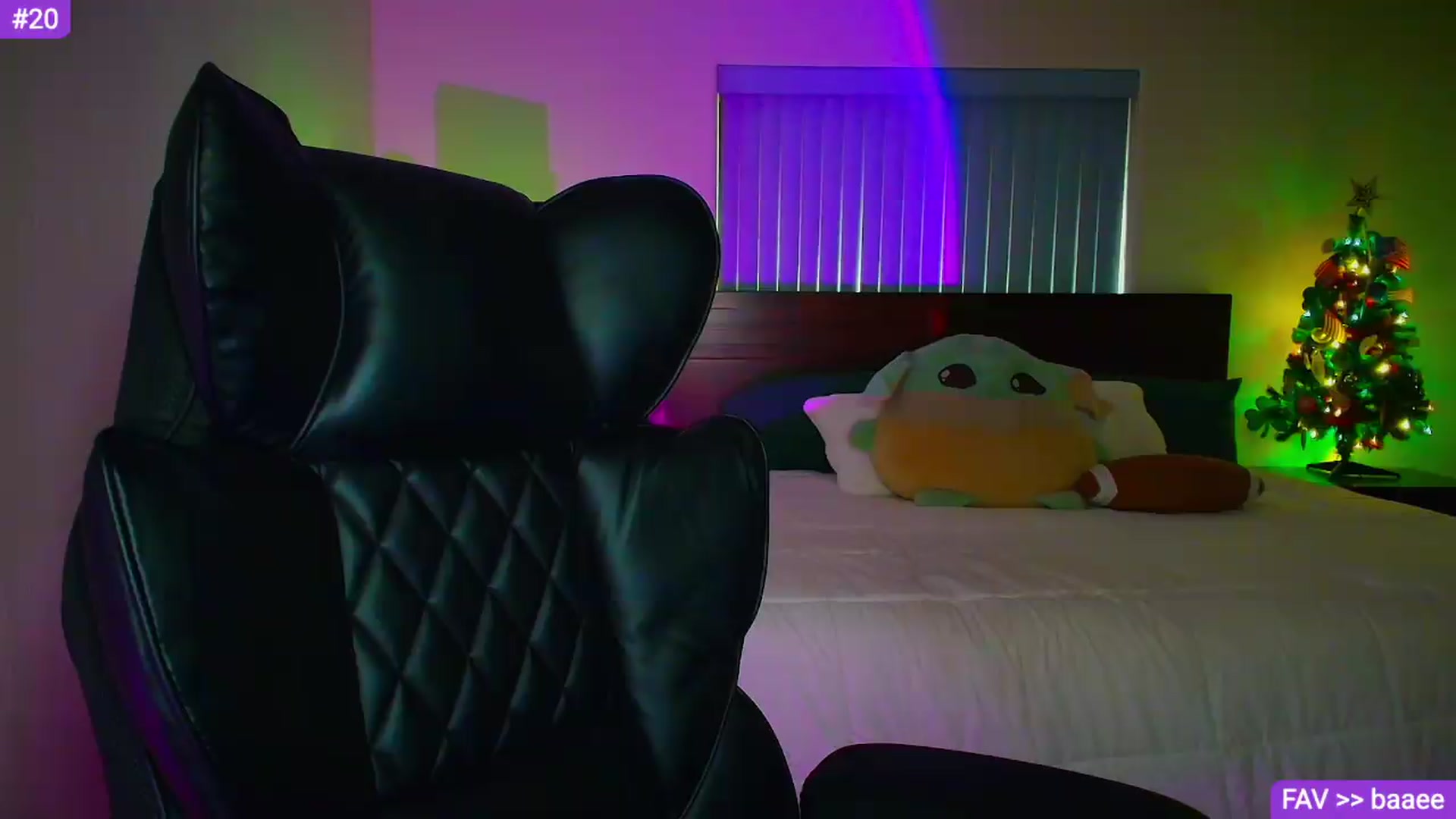 Gallery image thumbnail from Sammy_gray's myfreecams stream on, 08/15/2026, 01:09 image 9 of 20