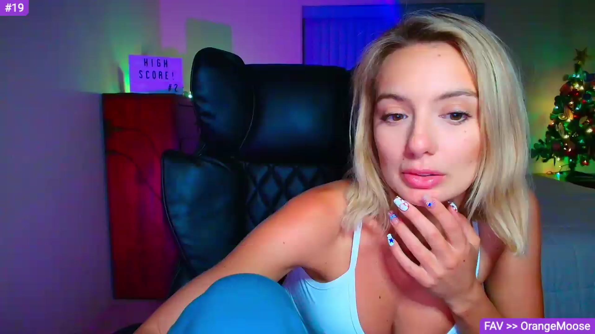 Gallery image thumbnail from Sammy_gray's myfreecams stream on, 08/17/2026, 07:46 image 2 of 20