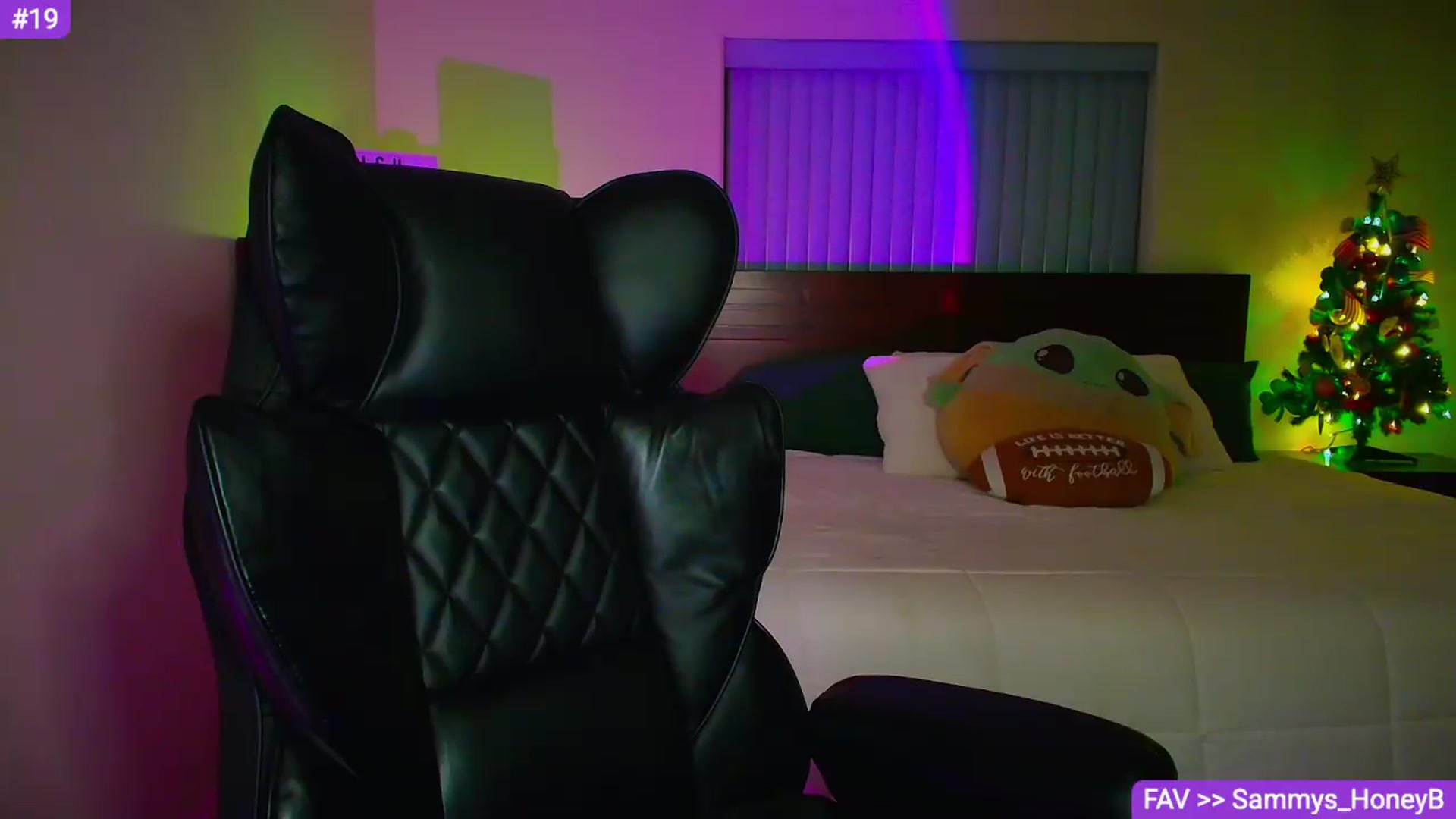 Gallery image thumbnail from Sammy_gray's myfreecams stream on, 08/18/2026, 02:51 image 20 of 20