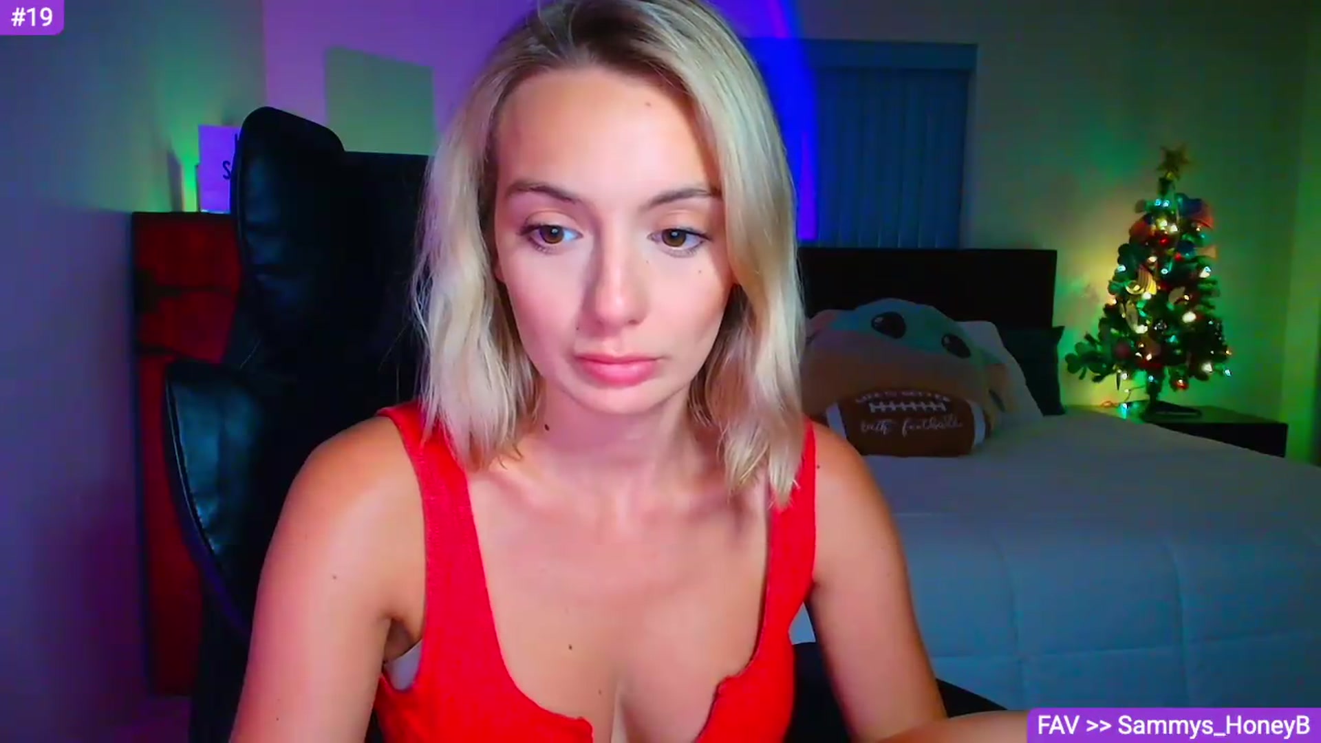 Gallery image thumbnail from Sammy_gray's myfreecams stream on, 08/18/2026, 02:51 image 17 of 20