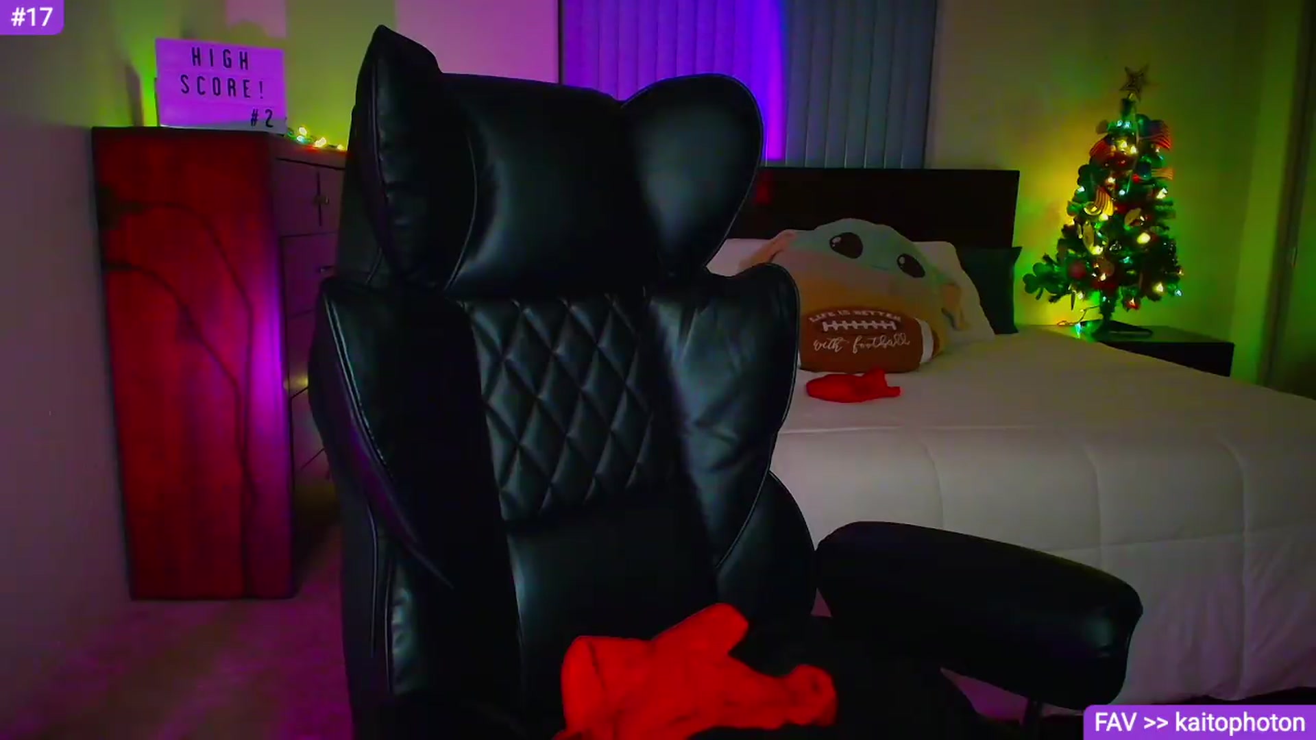 Gallery image thumbnail from Sammy_gray's myfreecams stream on, 08/18/2026, 06:17 image 20 of 20