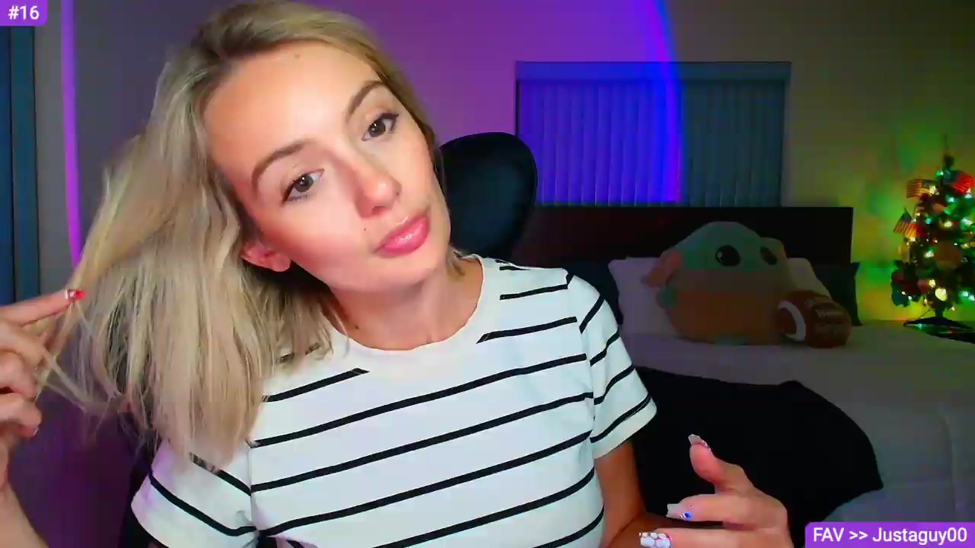 Gallery image thumbnail from Sammy_gray's myfreecams stream on, 08/20/2026, 05:46 image 14 of 20