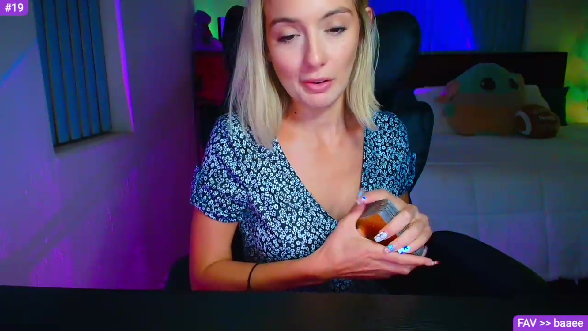 Gallery image thumbnail from Sammy_gray's myfreecams stream on, 08/24/2026, 04:00 image 11 of 20