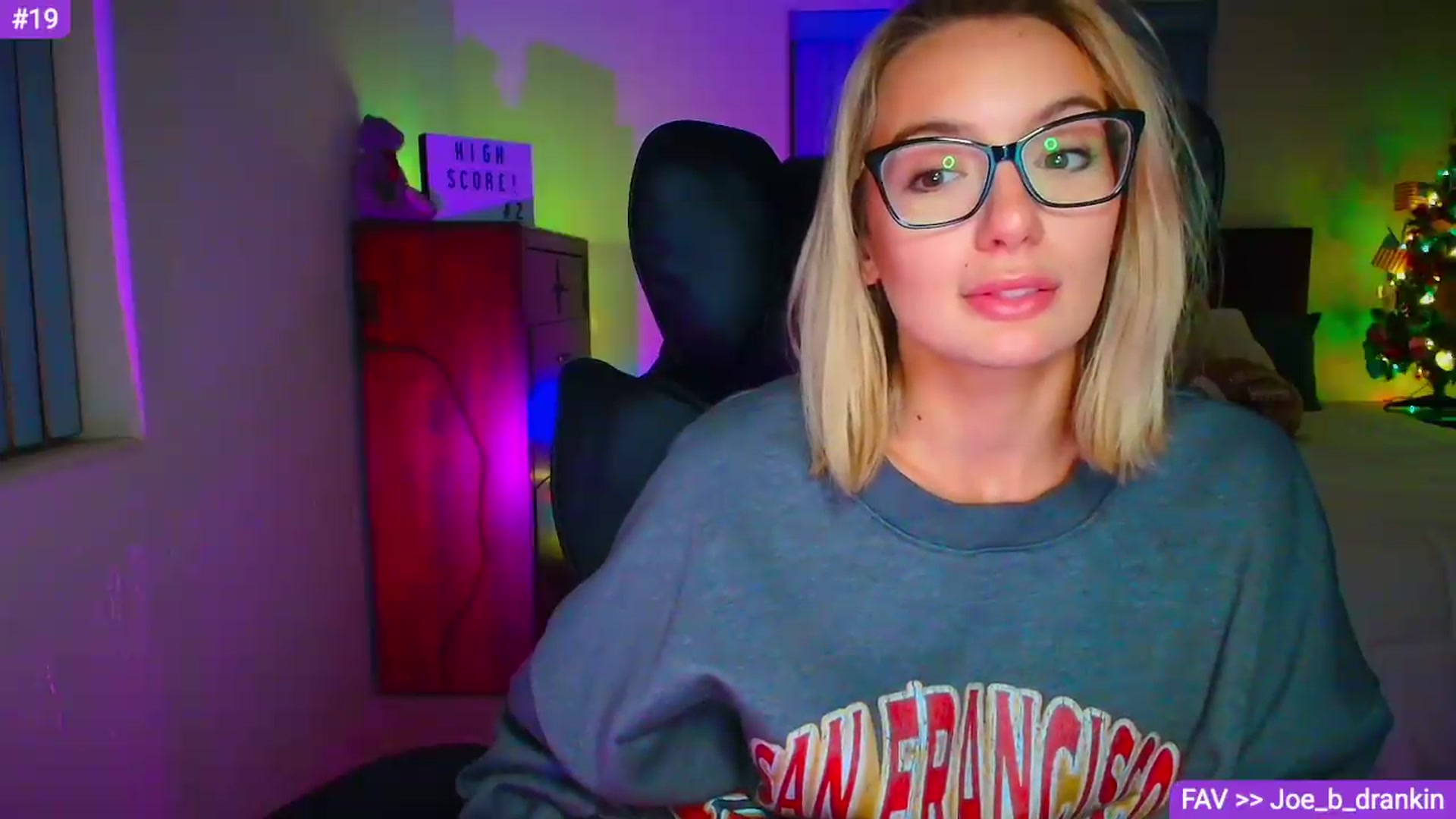 Gallery image thumbnail from Sammy_gray's myfreecams stream on, 08/25/2026, 03:27 image 10 of 20