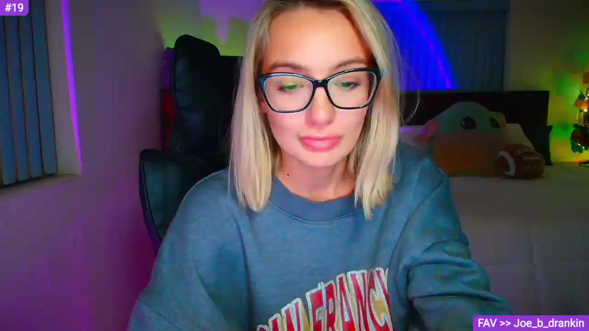 Gallery image thumbnail from Sammy_gray's myfreecams stream on, 08/25/2026, 03:27 image 11 of 20