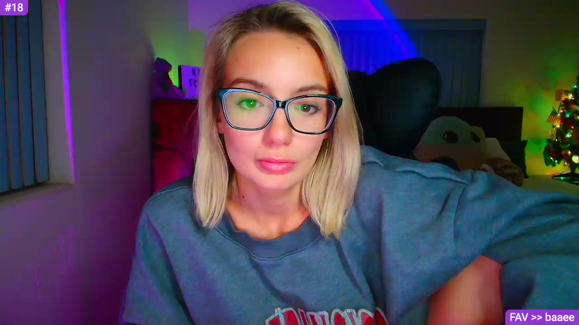 Gallery image thumbnail from Sammy_gray's myfreecams stream on, 08/25/2026, 06:15 image 17 of 20
