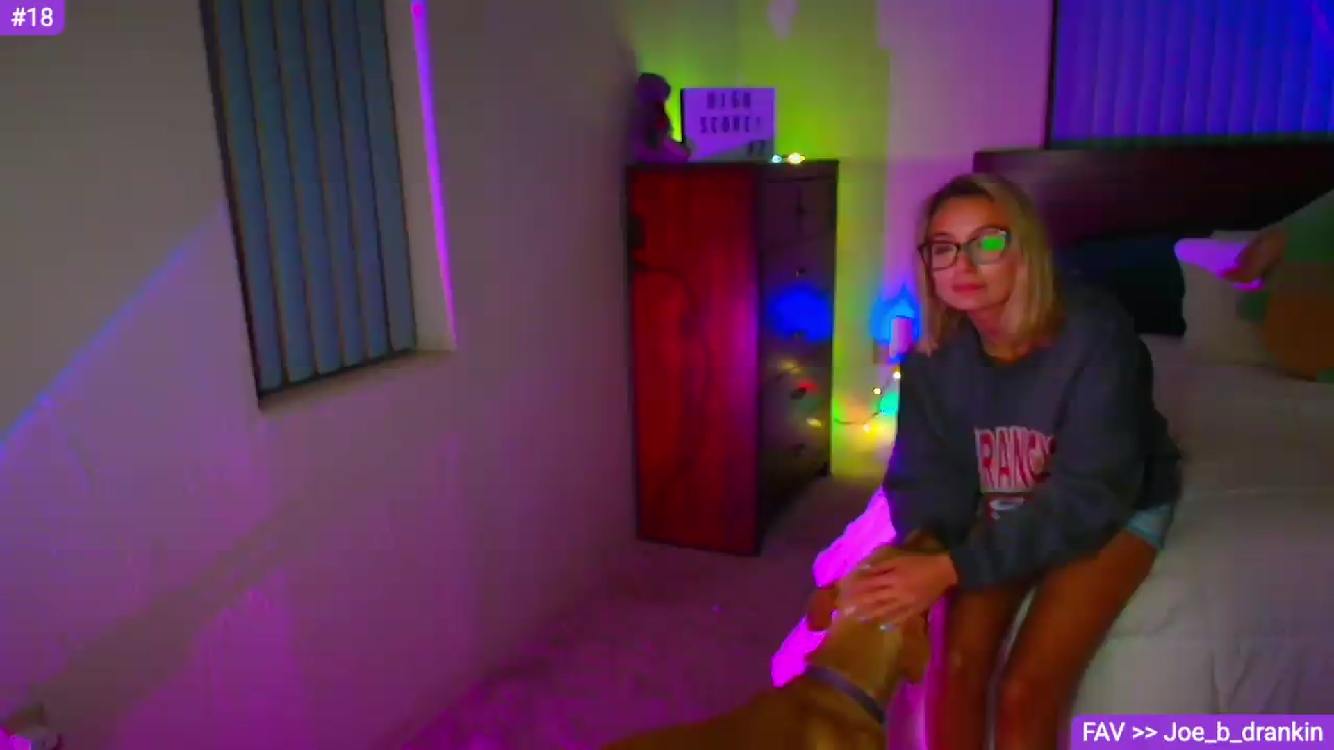 Gallery image thumbnail from Sammy_gray's myfreecams stream on, 08/25/2026, 06:15 image 7 of 20