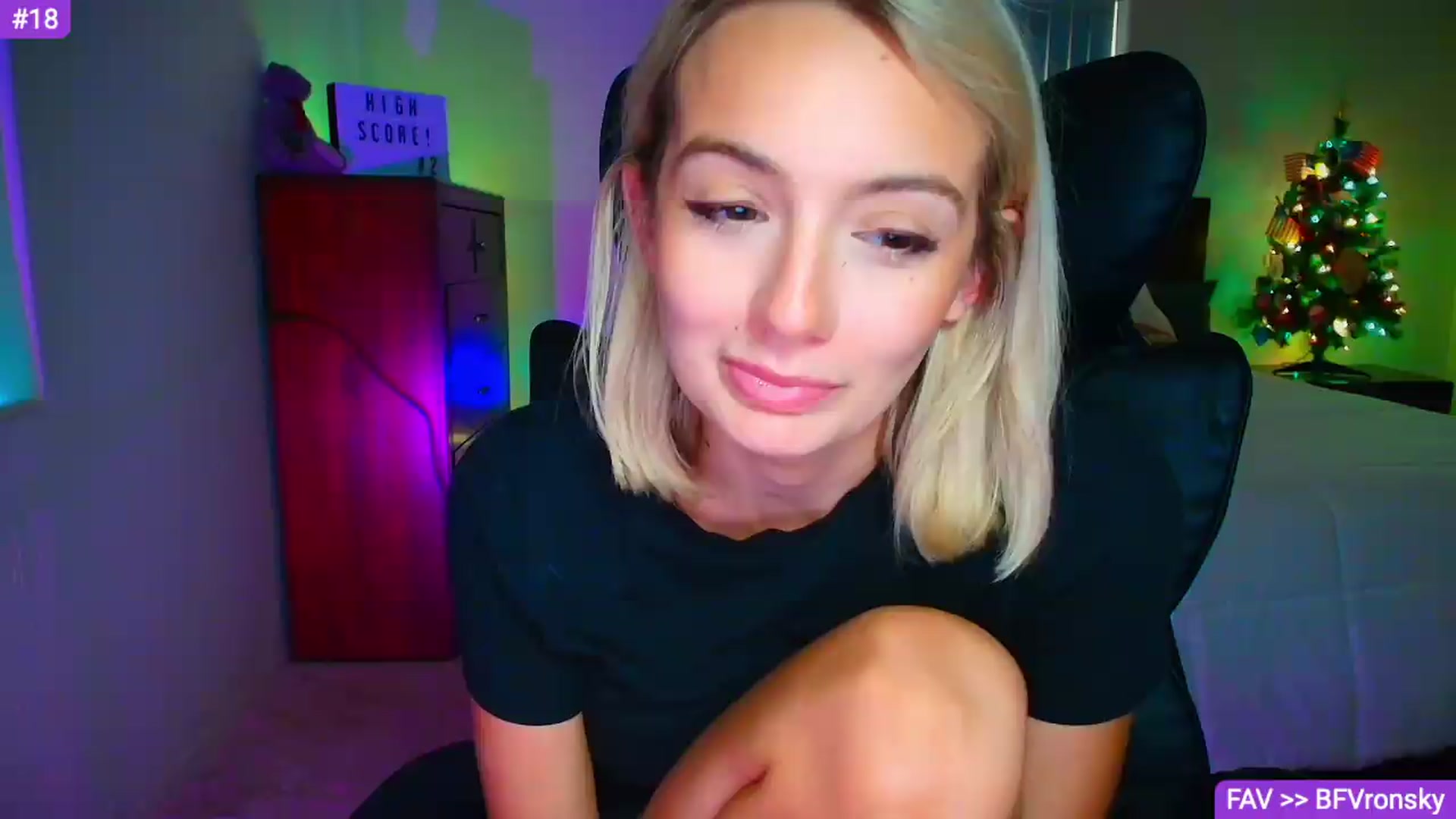 Gallery image thumbnail from Sammy_gray's myfreecams stream on, 08/26/2026, 03:06 image 2 of 20