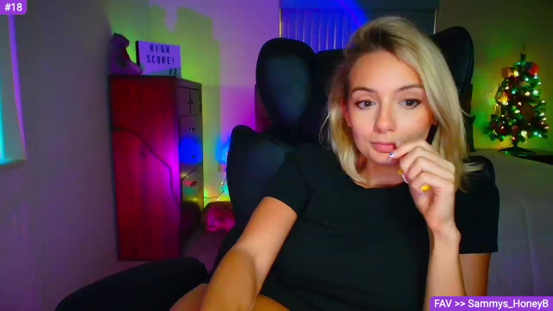Gallery image thumbnail from Sammy_gray's myfreecams stream on, 08/26/2026, 03:06 image 11 of 20