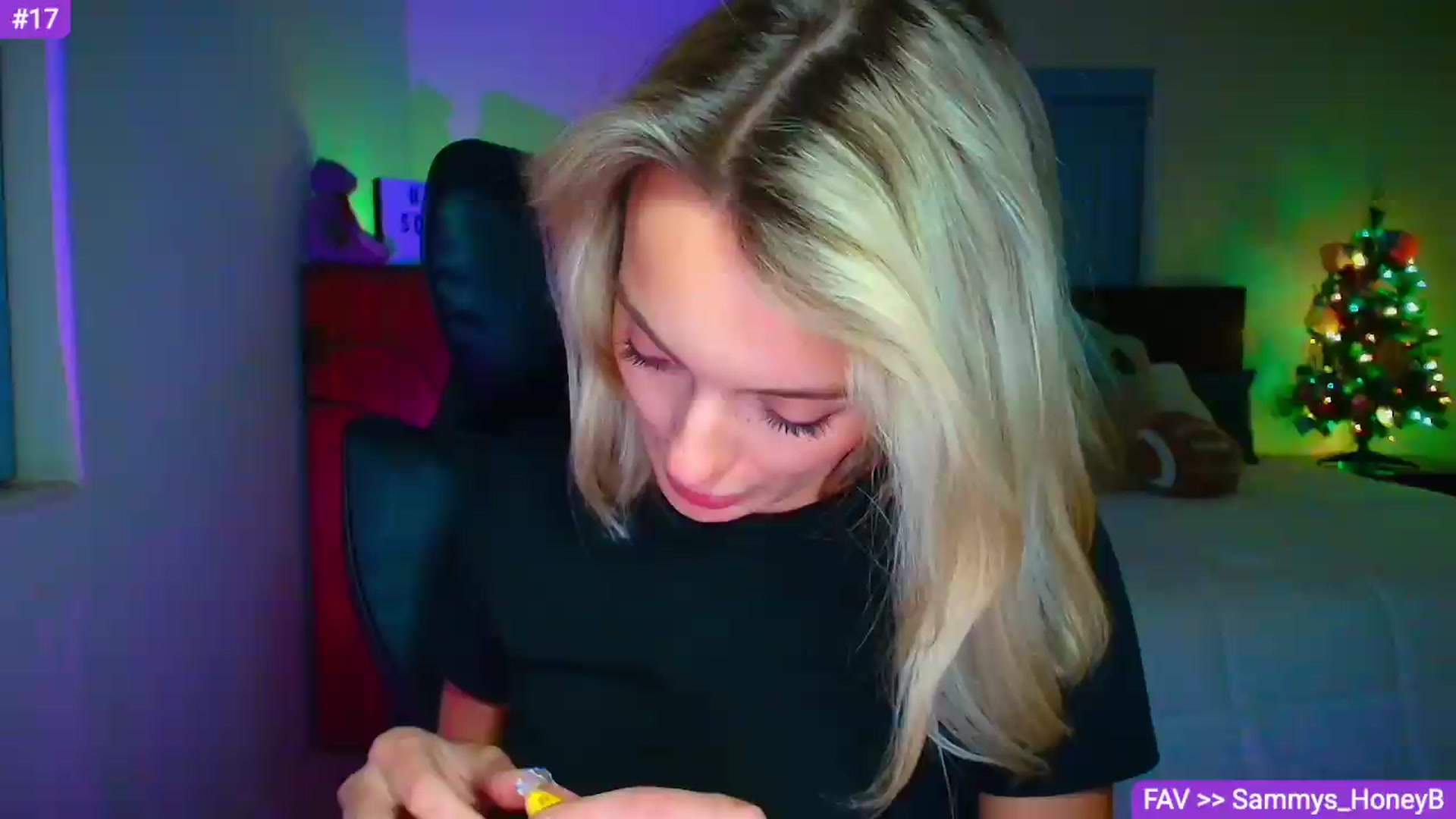 Gallery image thumbnail from Sammy_gray's myfreecams stream on, 08/26/2026, 05:08 image 10 of 20