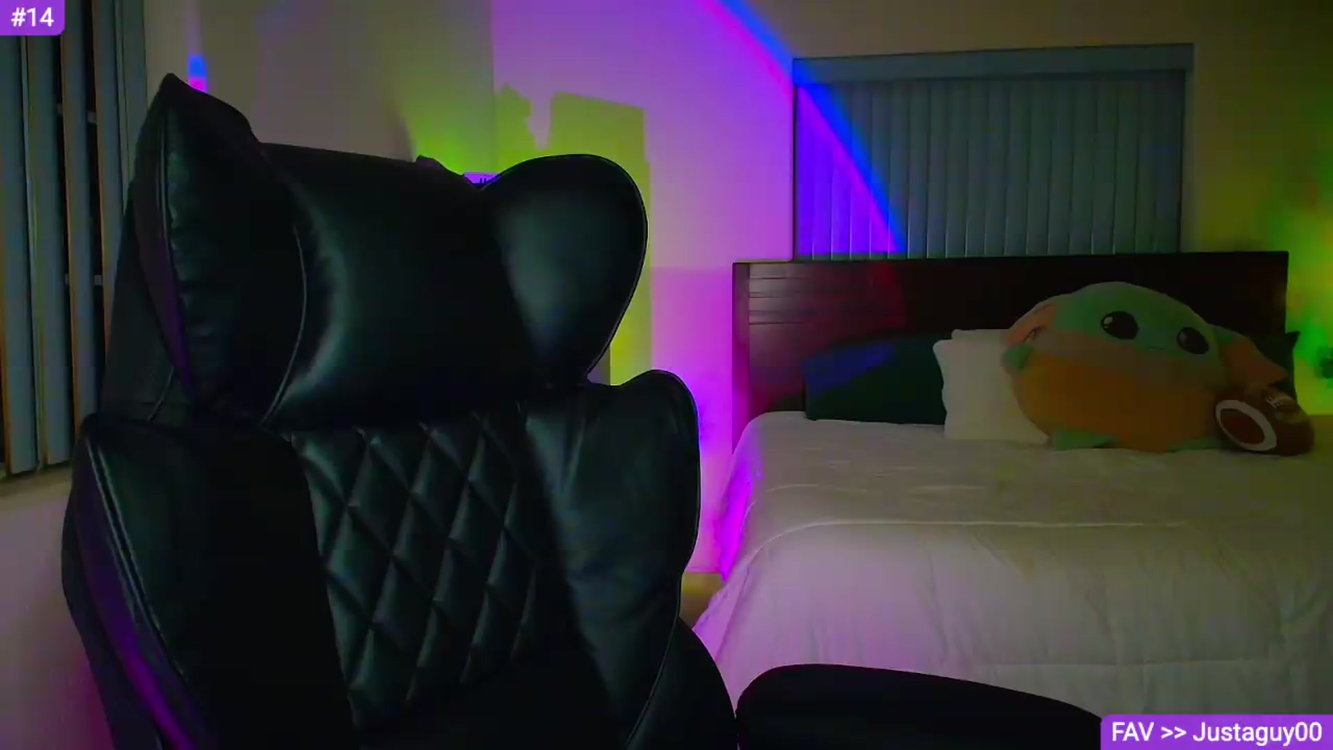Gallery image thumbnail from Sammy_gray's myfreecams stream on, 08/28/2026, 06:28 image 3 of 20
