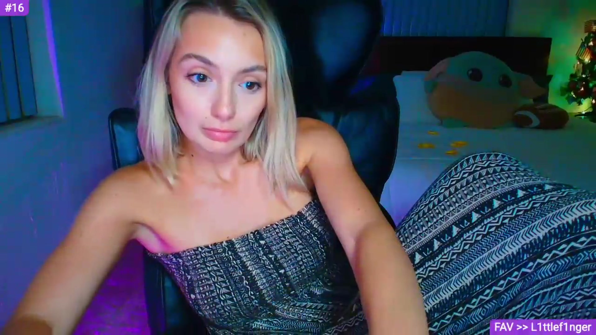 Gallery image thumbnail from Sammy_gray's myfreecams stream on, 08/31/2026, 02:51 image 10 of 20