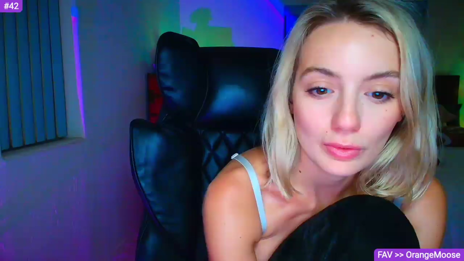 Gallery image thumbnail from Sammy_gray's myfreecams stream on, 09/01/2026, 08:30 image 11 of 20