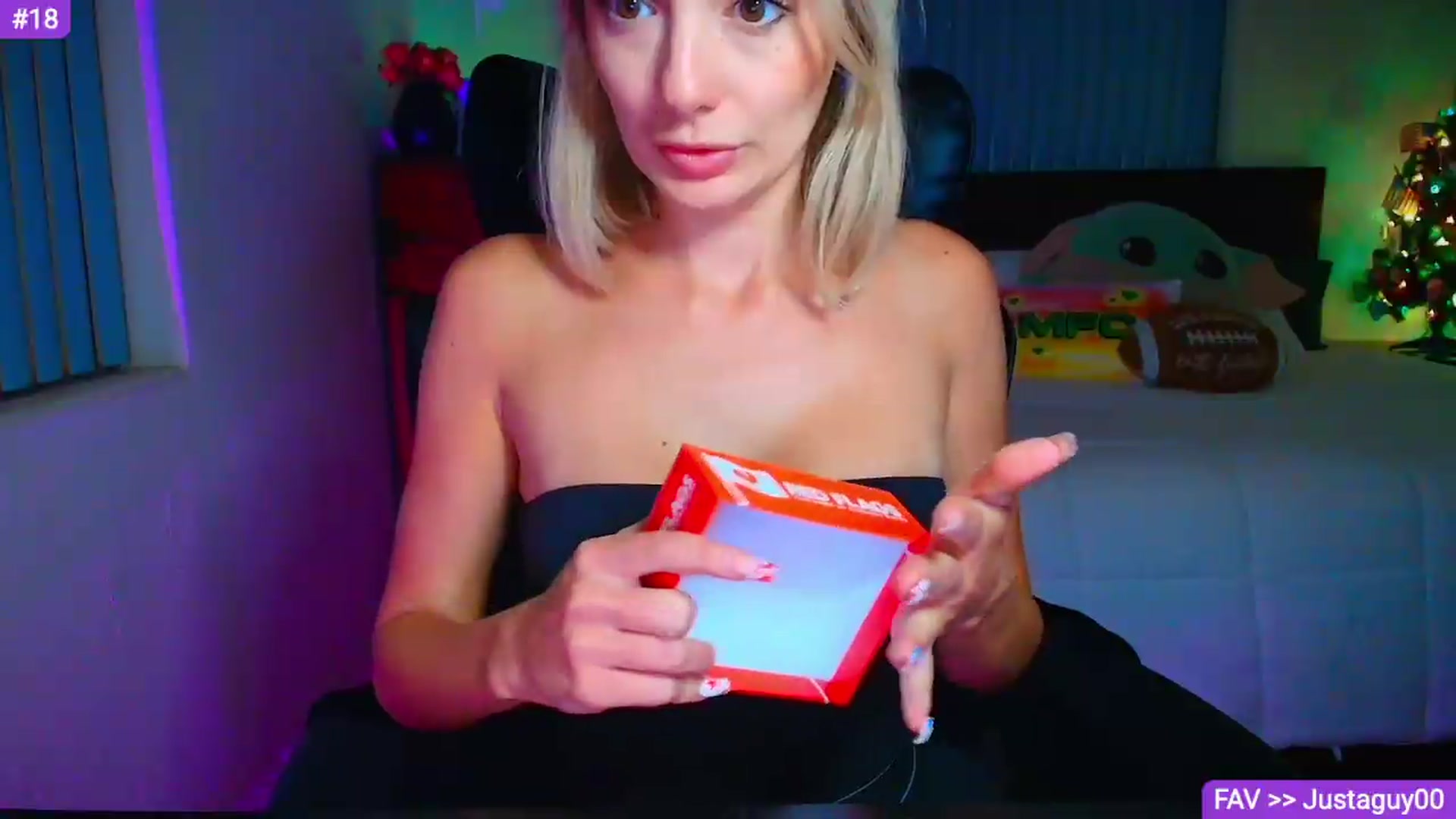 Gallery image thumbnail from Sammy_gray's myfreecams stream on, 09/04/2026, 05:44 image 5 of 20