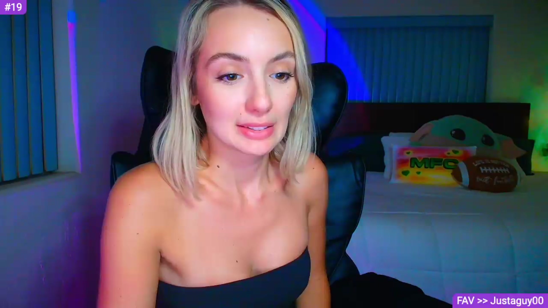 Gallery image thumbnail from Sammy_gray's myfreecams stream on, 09/04/2026, 05:44 image 14 of 20