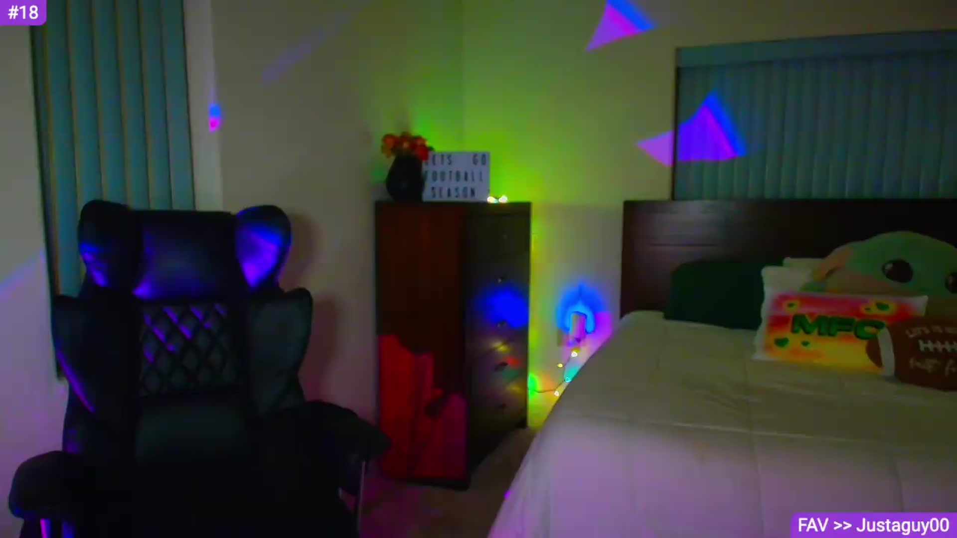 Gallery image thumbnail from Sammy_gray's myfreecams stream on, 09/04/2026, 05:44 image 18 of 20