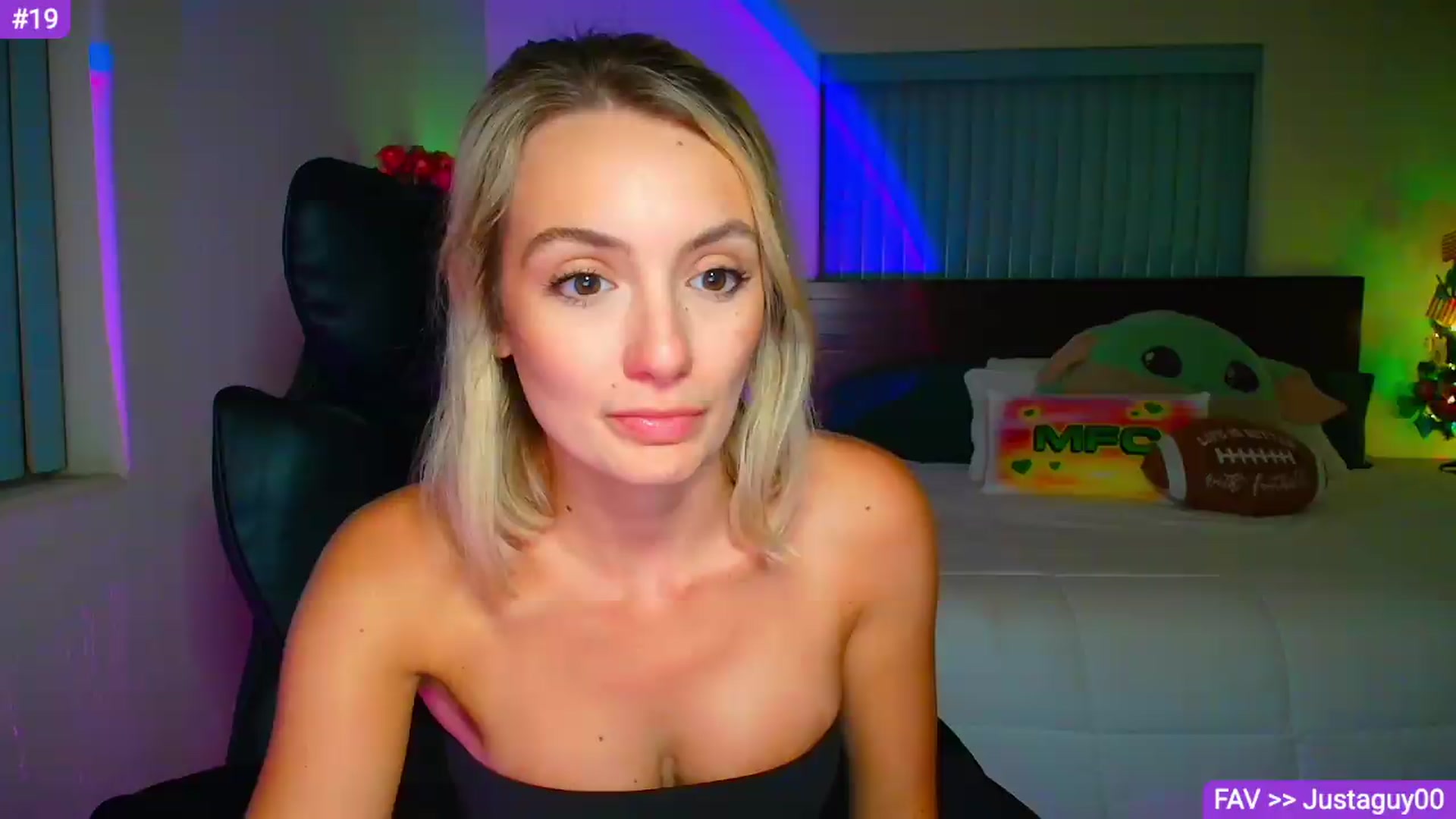 Gallery image thumbnail from Sammy_gray's myfreecams stream on, 09/04/2026, 05:44 image 1 of 20