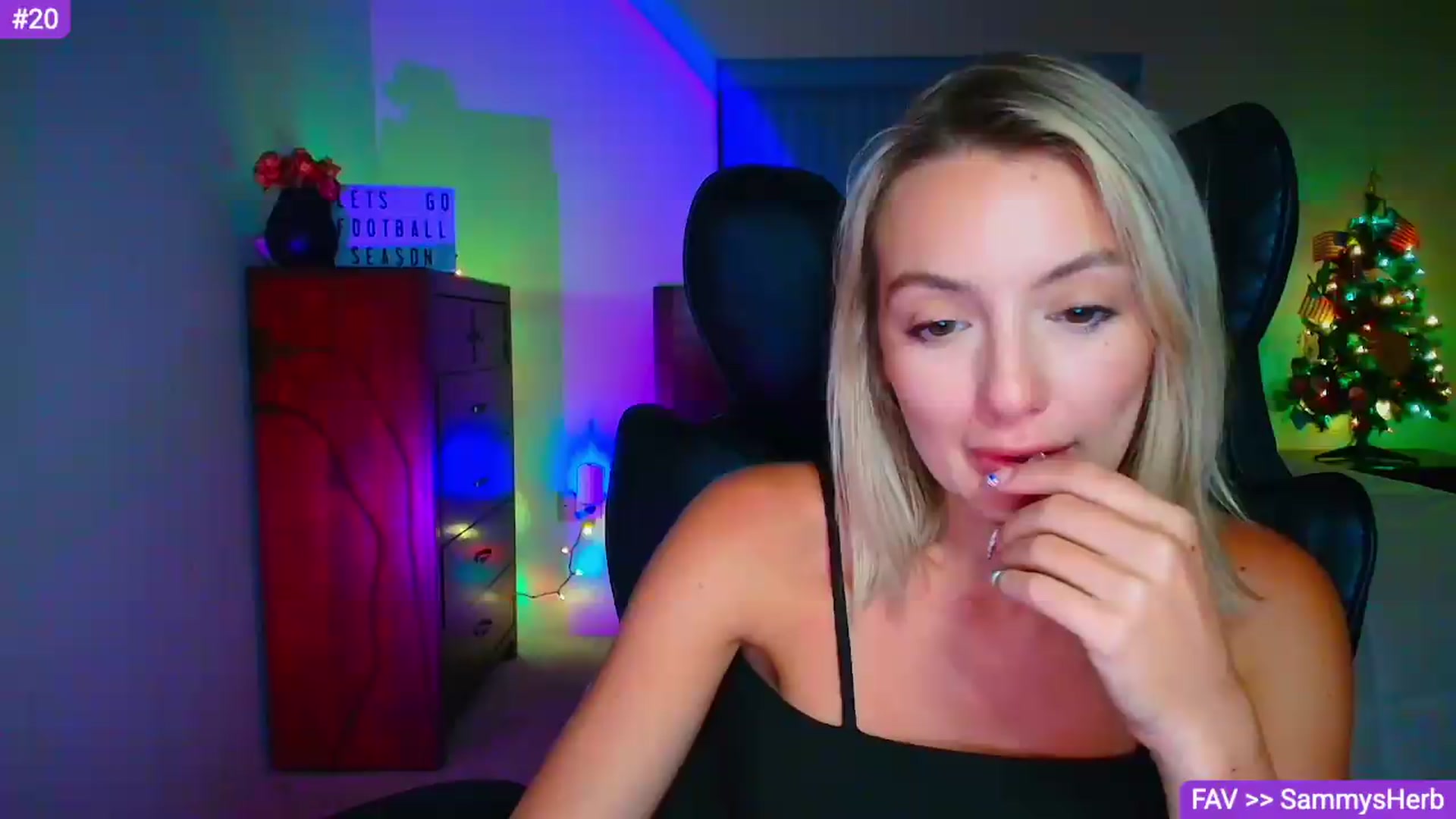 Gallery image thumbnail from Sammy_gray's myfreecams stream on, 09/07/2026, 02:59 image 1 of 20