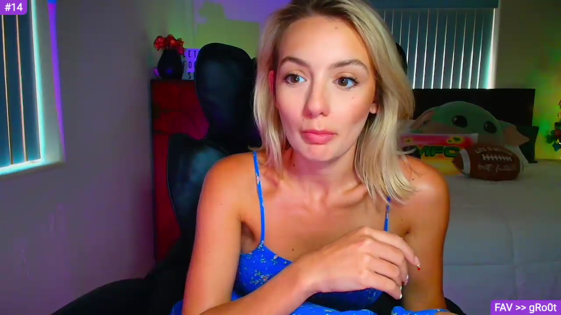 Gallery image thumbnail from Sammy_gray's myfreecams stream on, 09/08/2026, 24:00 image 18 of 20