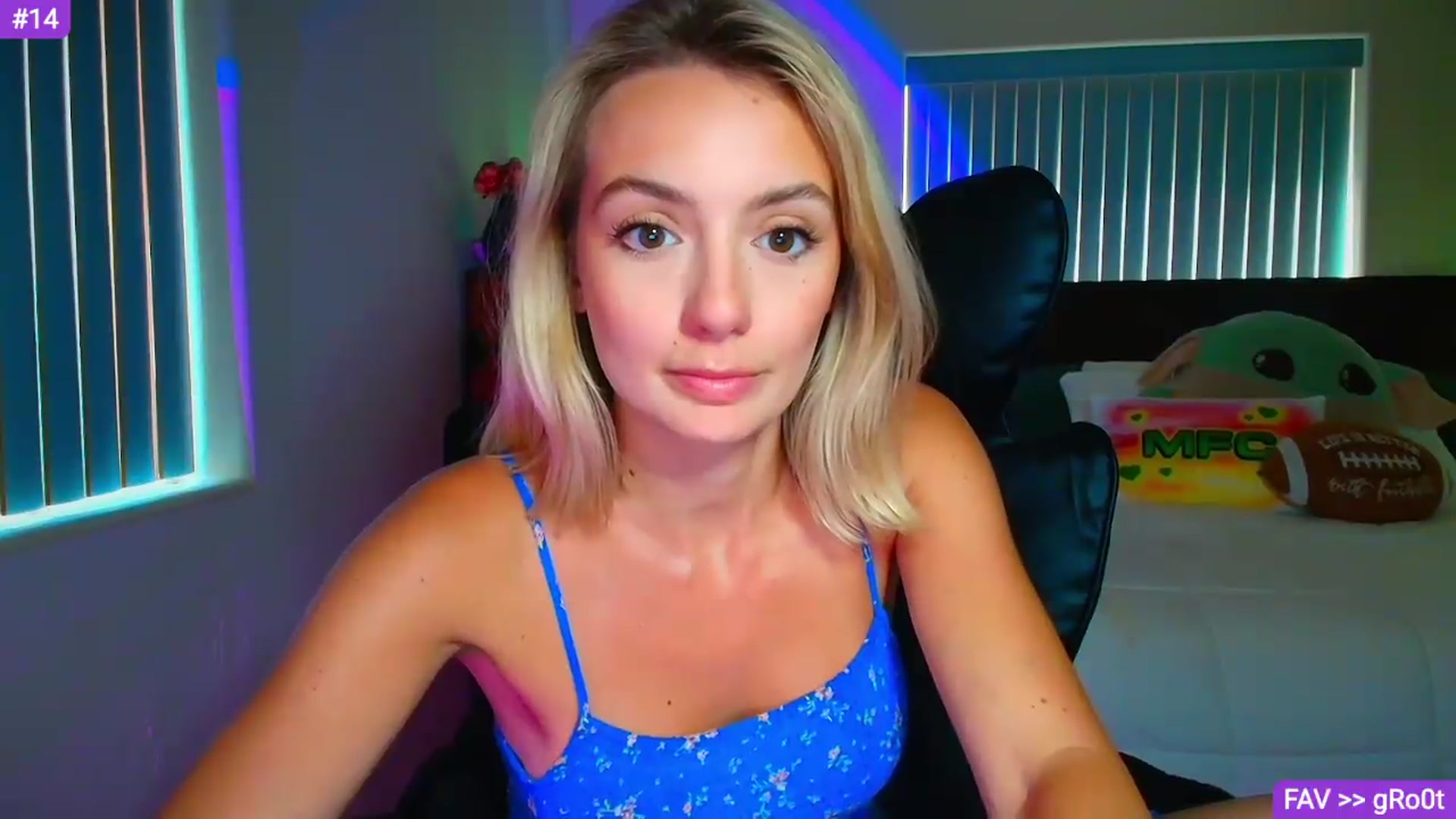 Gallery image thumbnail from Sammy_gray's myfreecams stream on, 09/08/2026, 24:00 image 13 of 20