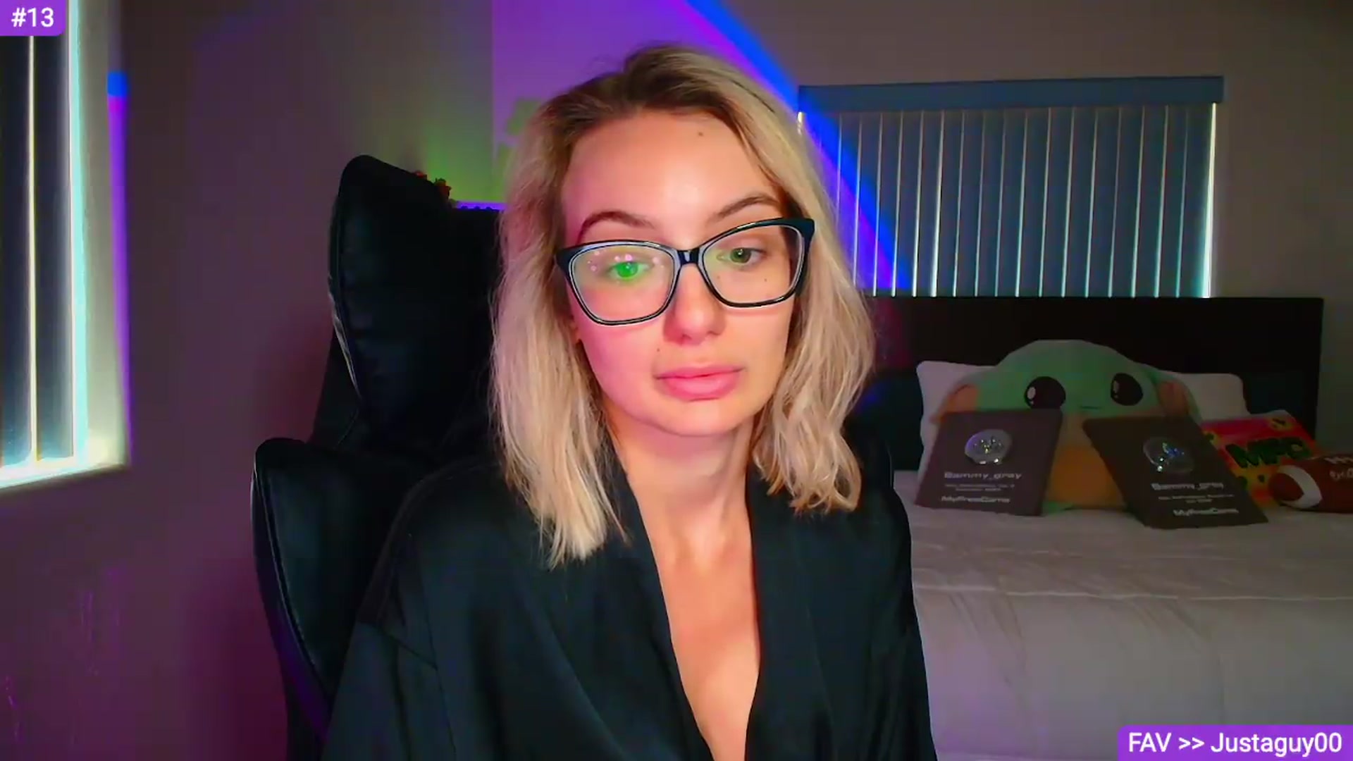 Gallery image thumbnail from Sammy_gray's myfreecams stream on, 09/12/2026, 21:02 image 15 of 20