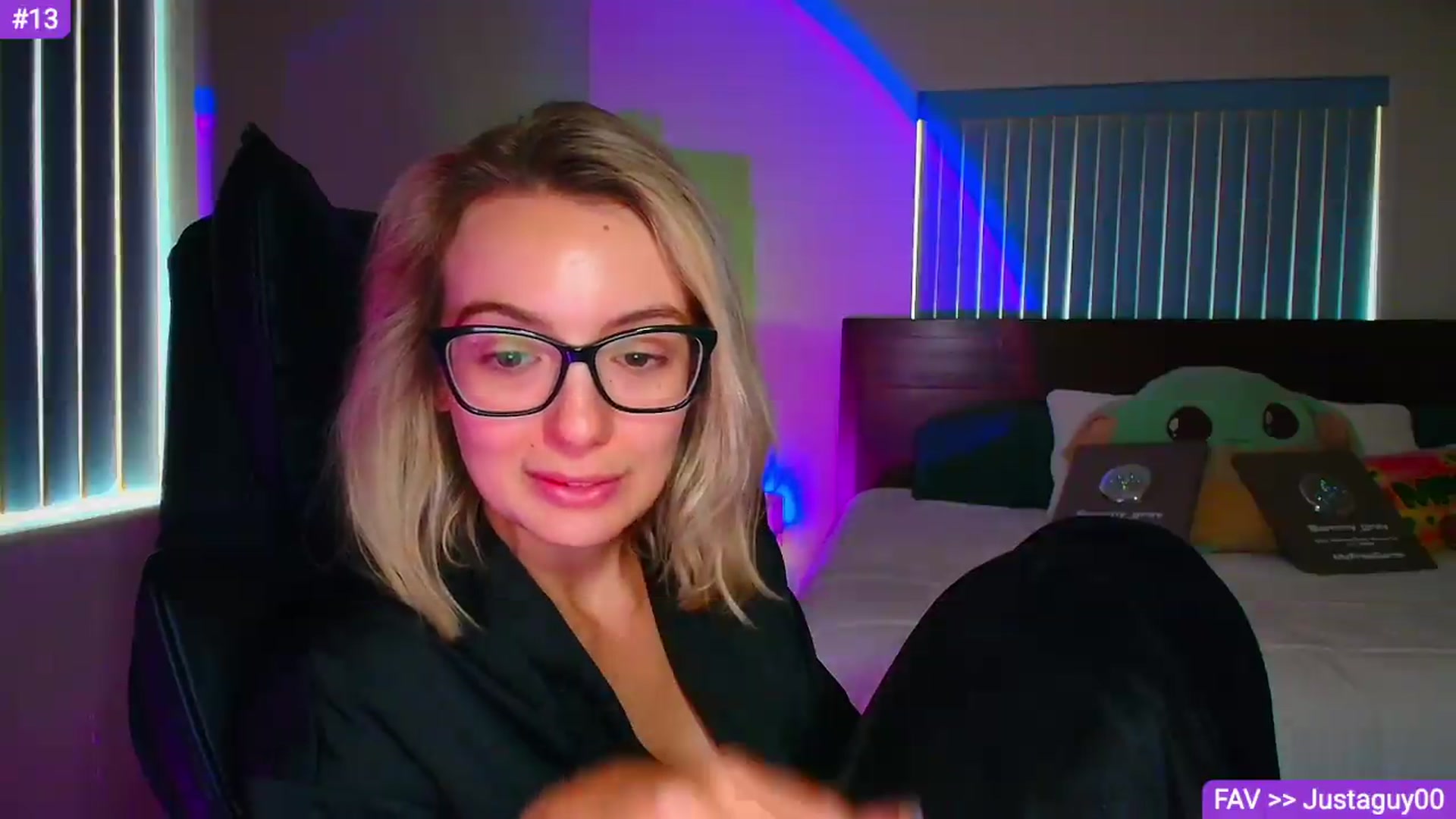 Gallery image thumbnail from Sammy_gray's myfreecams stream on, 09/12/2026, 21:02 image 11 of 20