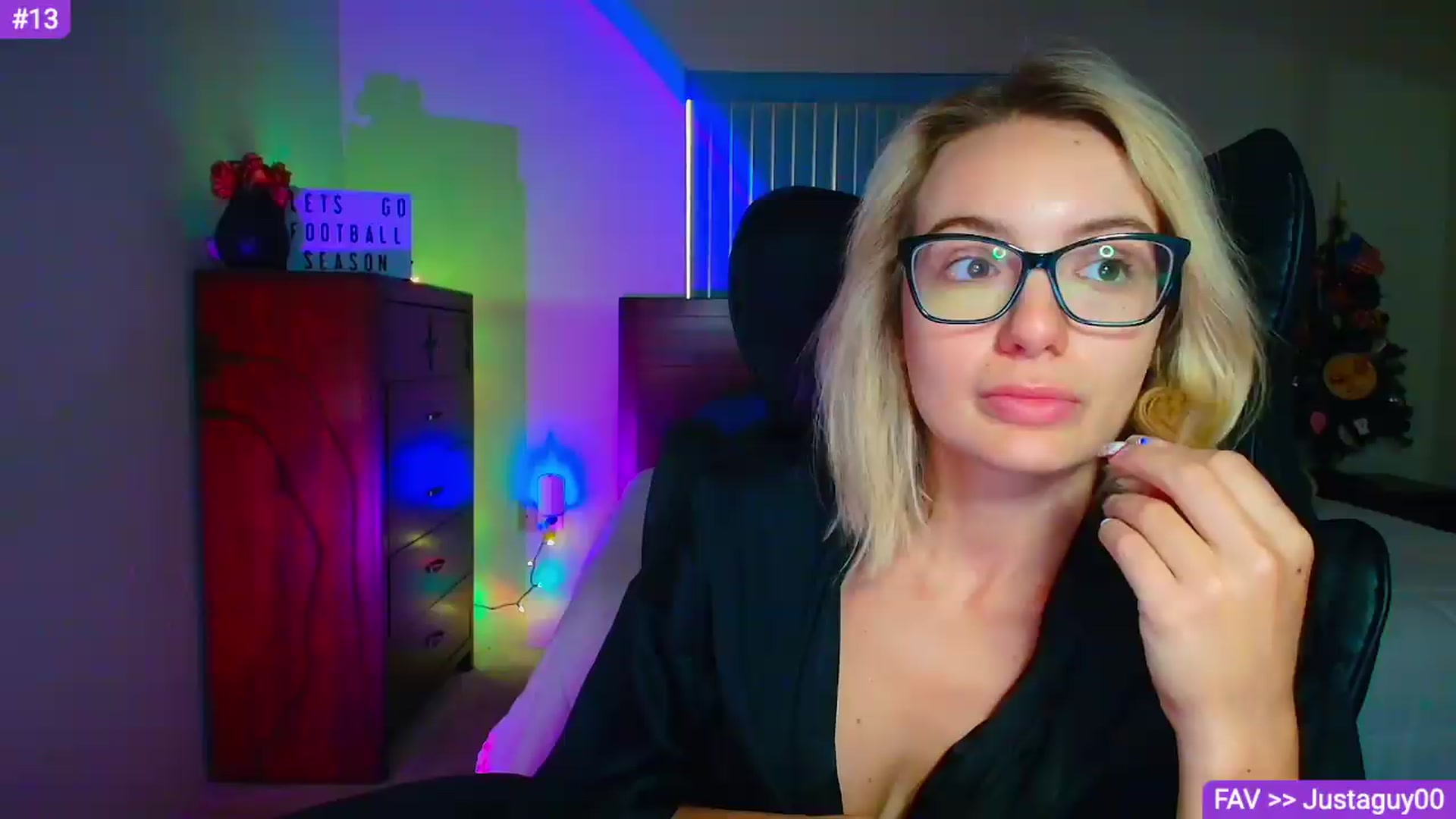 Gallery image thumbnail from Sammy_gray's myfreecams stream on, 09/12/2026, 21:02 image 2 of 20